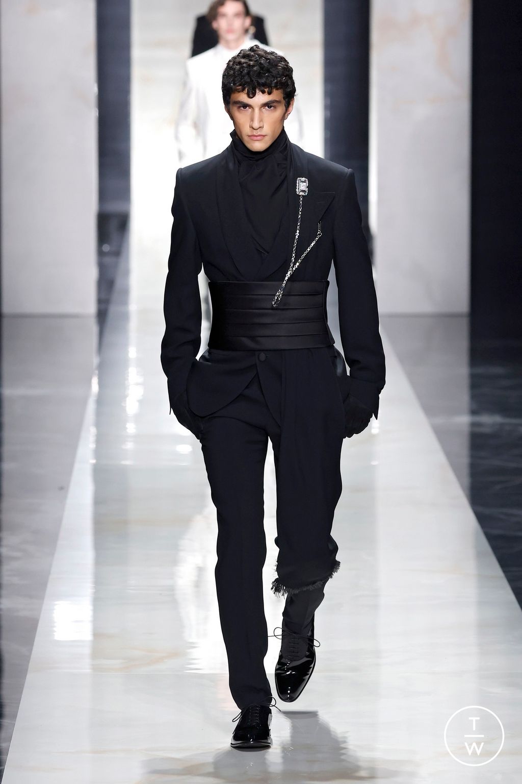 Fashion Week Milan Fall/Winter 2026 look 94 from the Dolce & Gabbana collection menswear