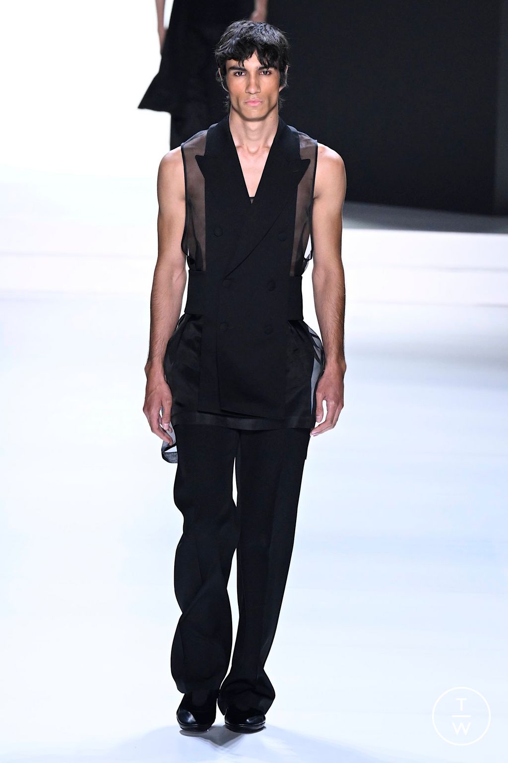 Fashion Week Milan Spring/Summer 2024 look 3 de la collection Dolce & Gabbana menswear