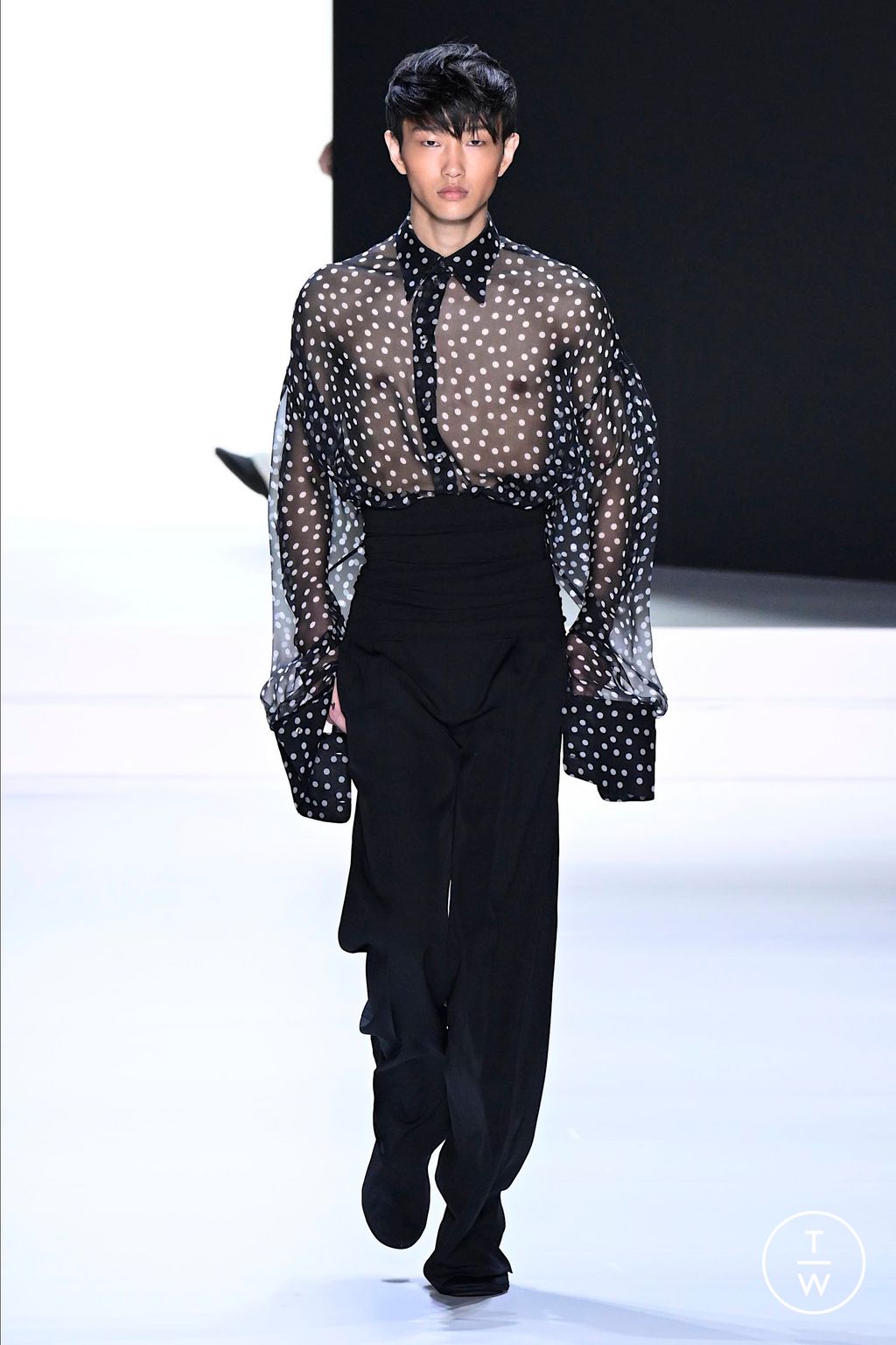 Fashion Week Milan Spring/Summer 2024 look 11 de la collection Dolce & Gabbana menswear