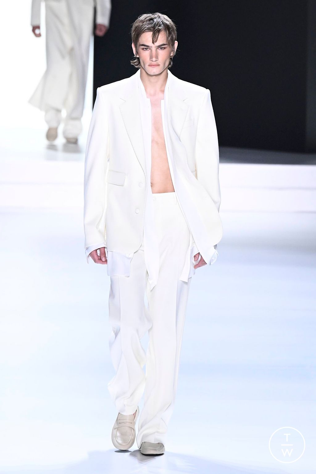 Fashion Week Milan Spring/Summer 2024 look 24 from the Dolce & Gabbana collection menswear