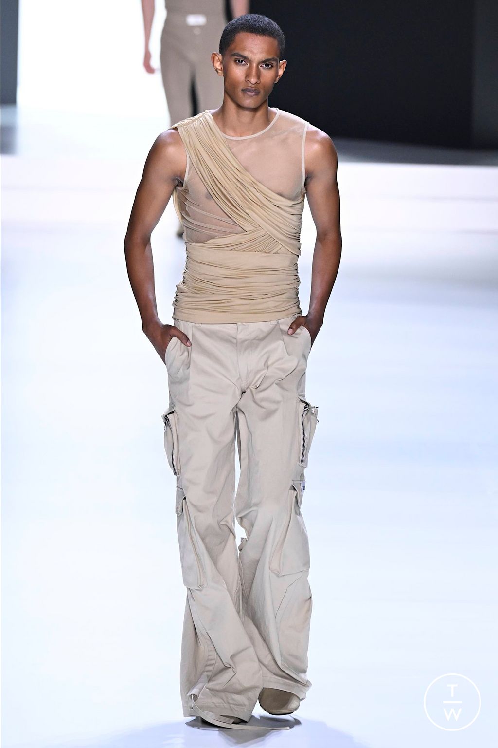 Fashion Week Milan Spring/Summer 2024 look 30 de la collection Dolce & Gabbana menswear