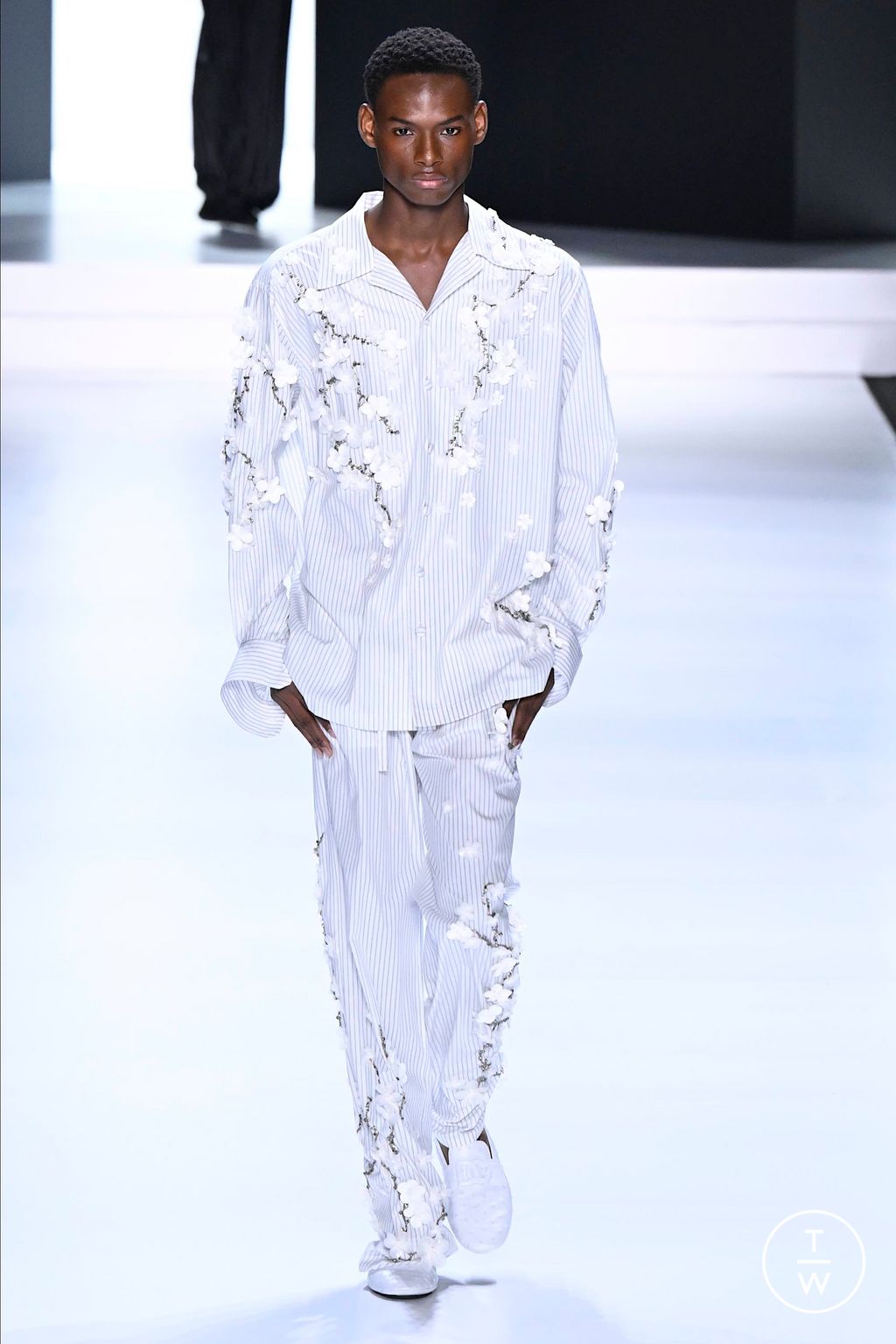 Fashion Week Milan Spring/Summer 2024 look 58 from the Dolce & Gabbana collection 男装