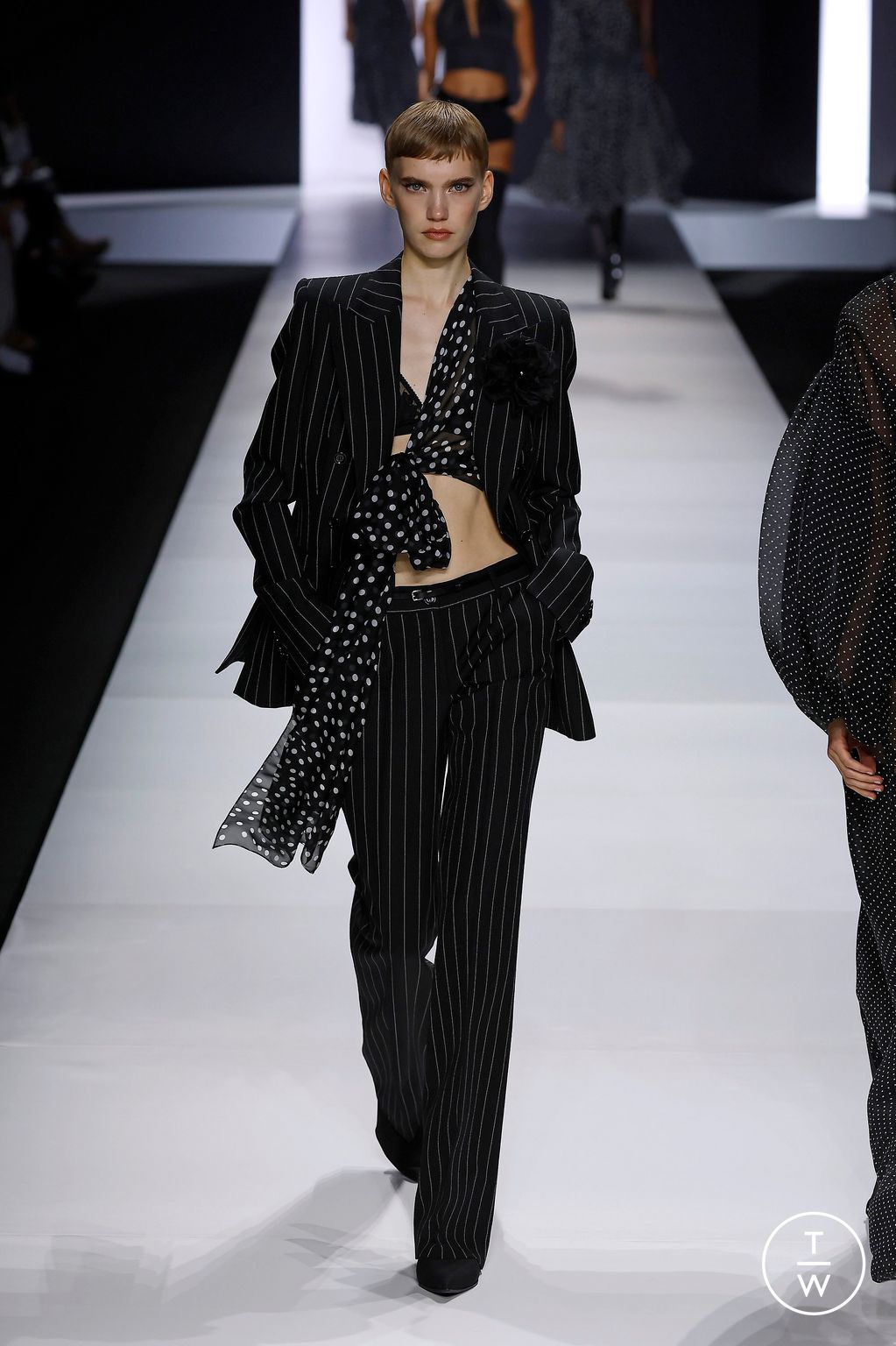 Fashion Week Milan Spring/Summer 2024 look 4 de la collection Dolce & Gabbana womenswear