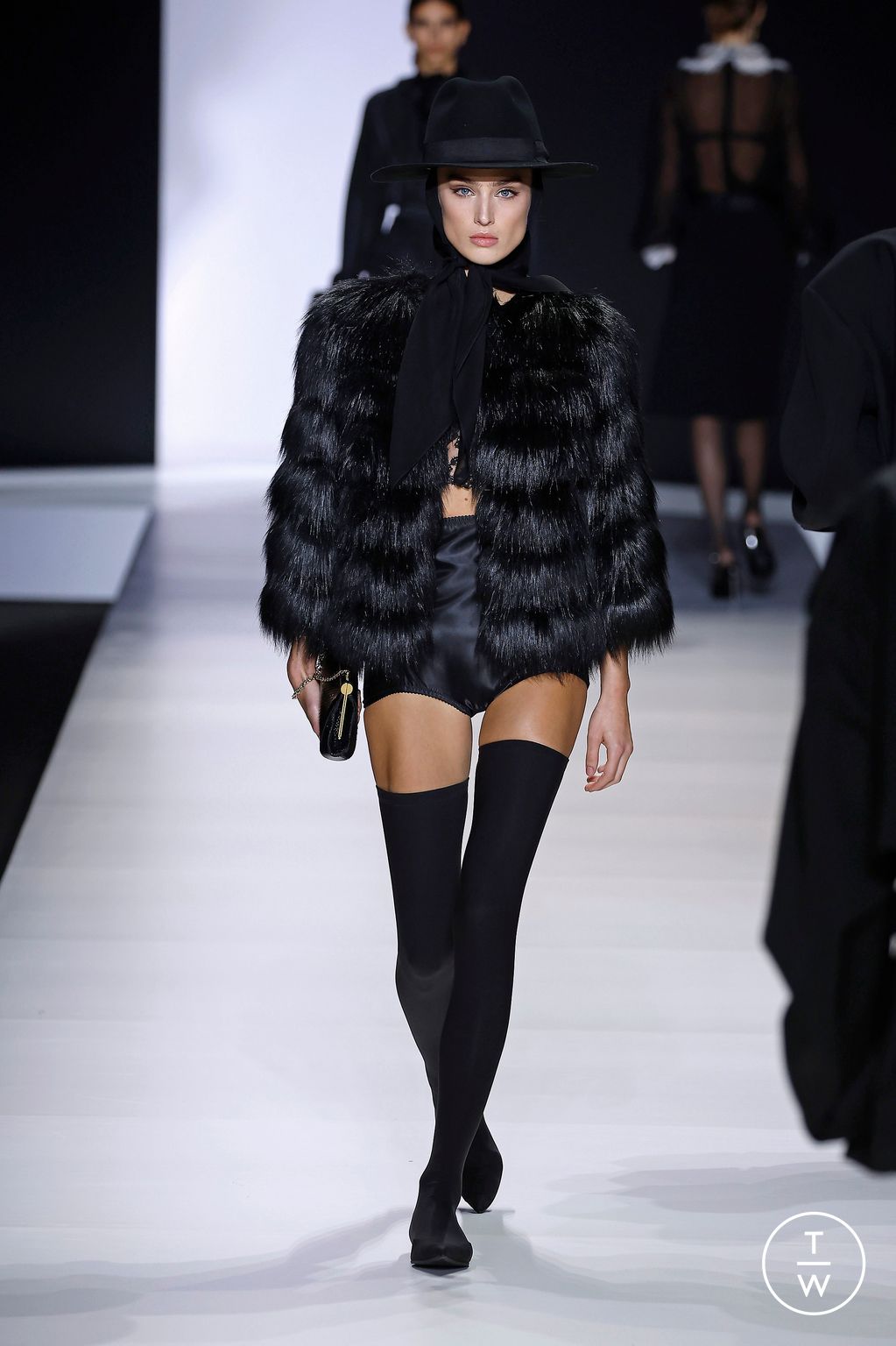 Fashion Week Milan Spring/Summer 2024 look 32 de la collection Dolce & Gabbana womenswear