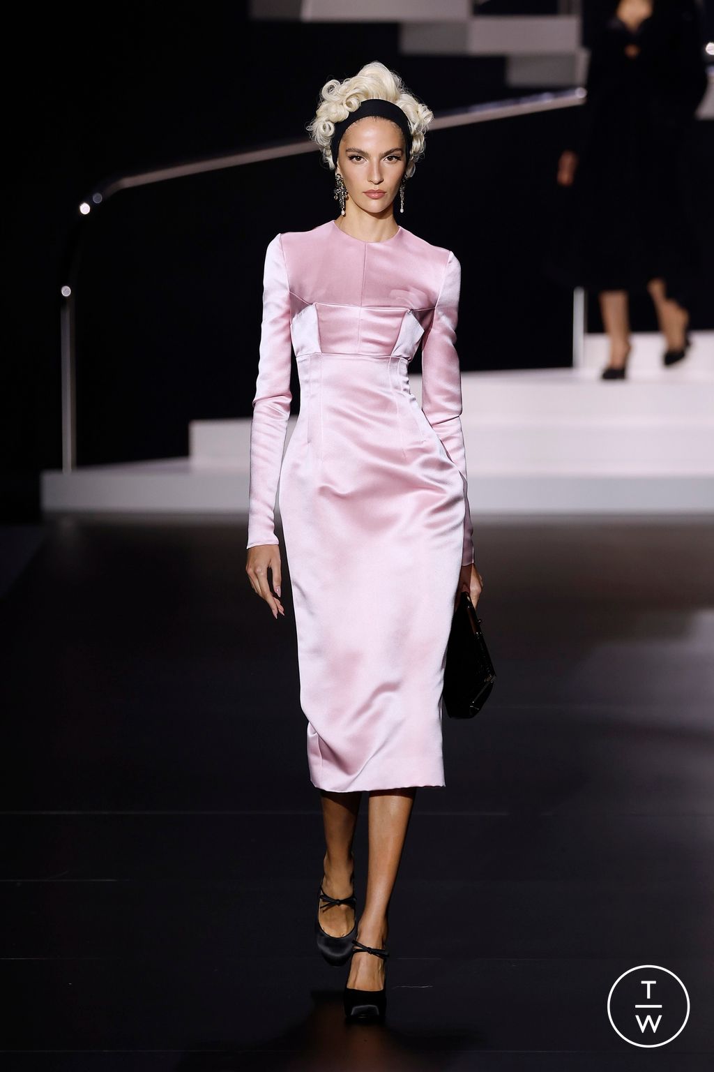 Fashion Week Milan Spring/Summer 2025 look 42 de la collection Dolce & Gabbana womenswear