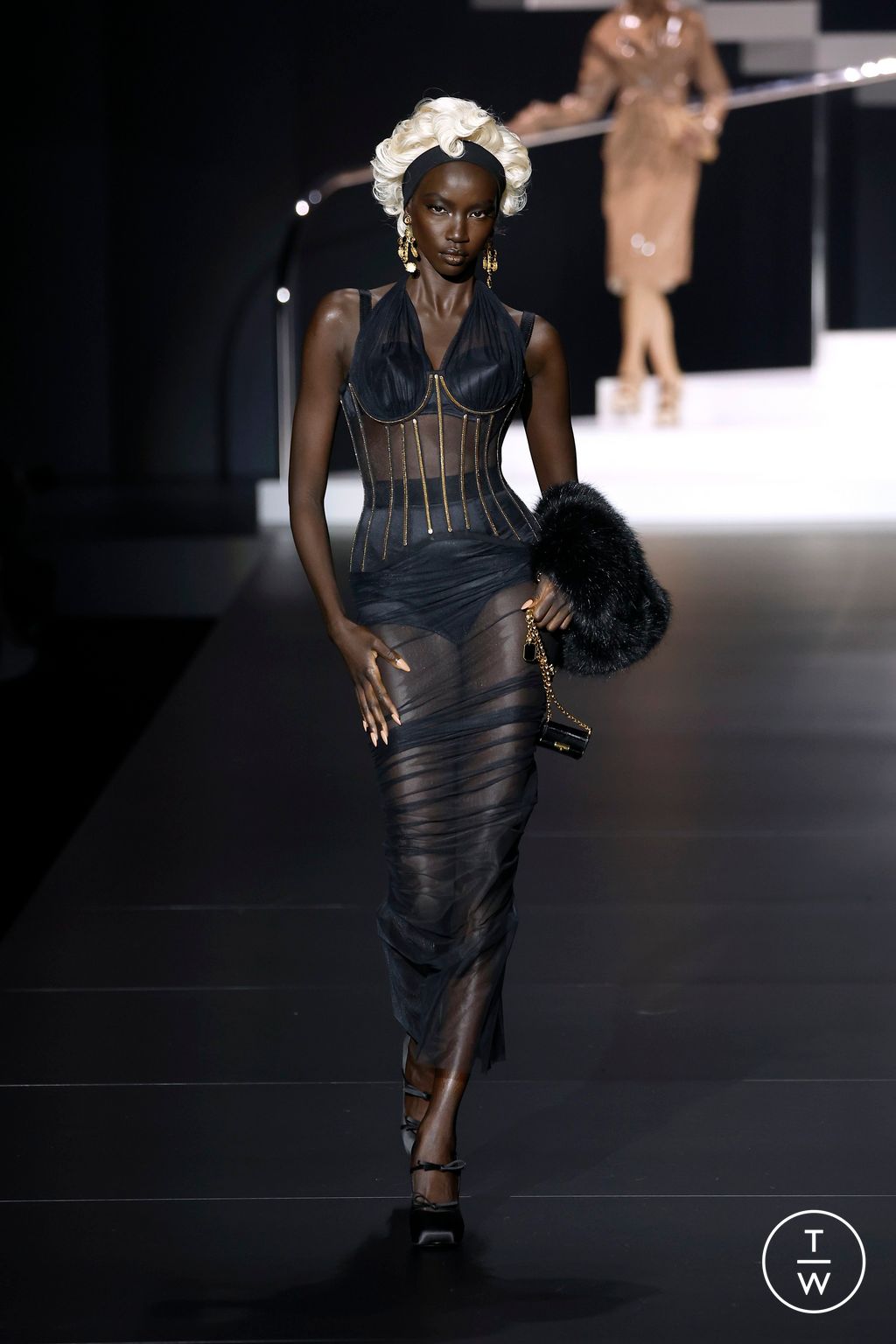 Fashion Week Milan Spring/Summer 2025 look 50 de la collection Dolce & Gabbana womenswear