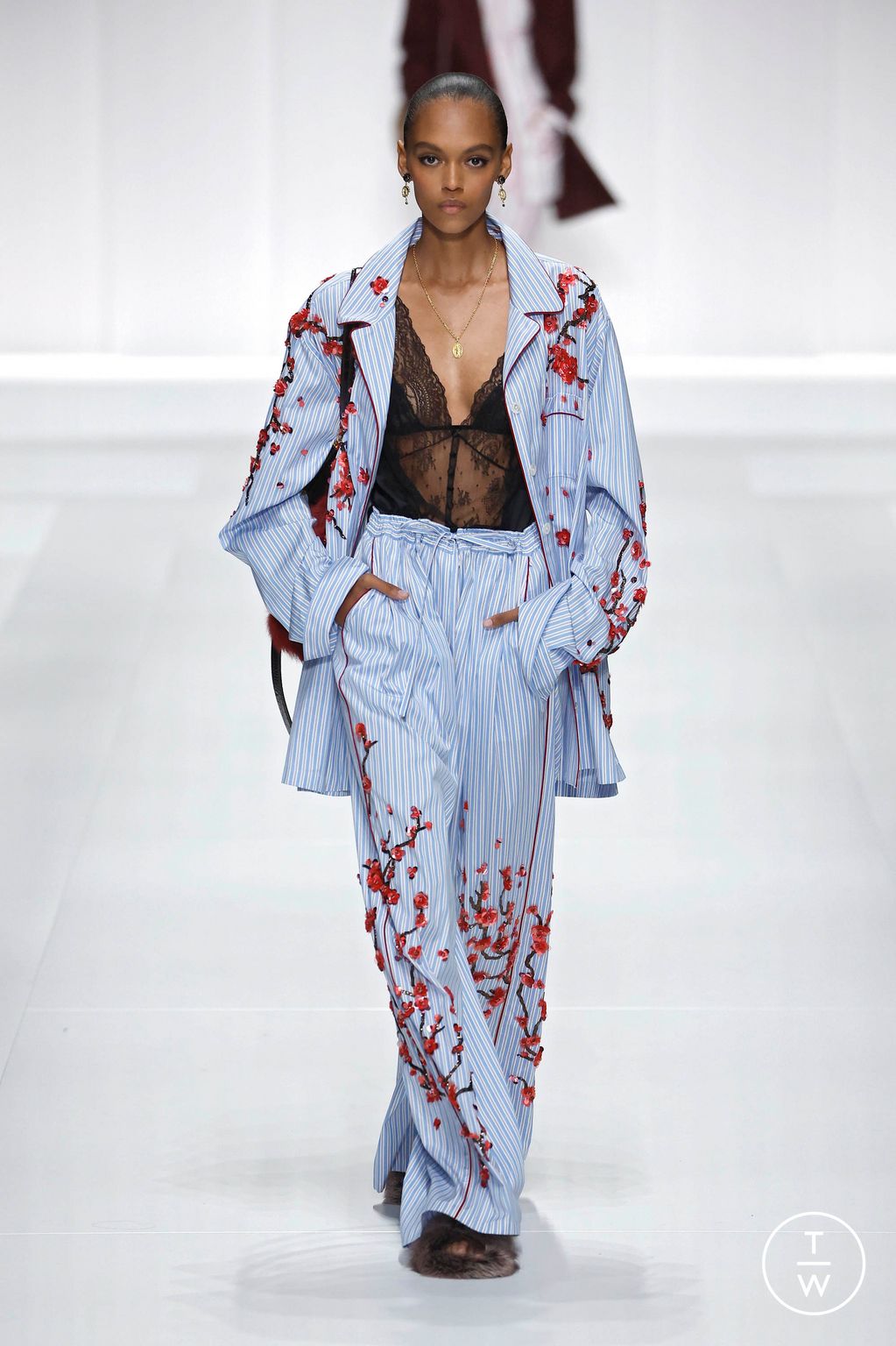 Fashion Week Milan Spring/Summer 2026 look 4 from the Dolce & Gabbana collection womenswear