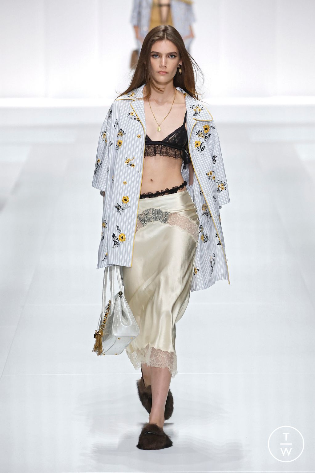 Fashion Week Milan Spring/Summer 2026 look 10 from the Dolce & Gabbana collection womenswear