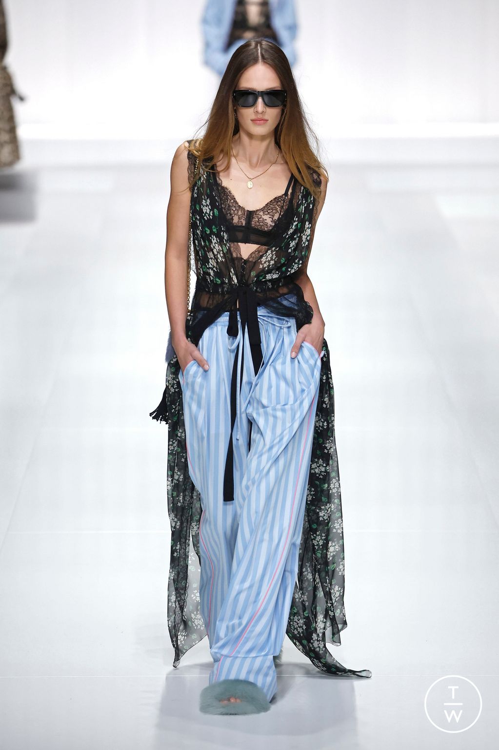 Fashion Week Milan Spring/Summer 2026 look 46 from the Dolce & Gabbana collection womenswear