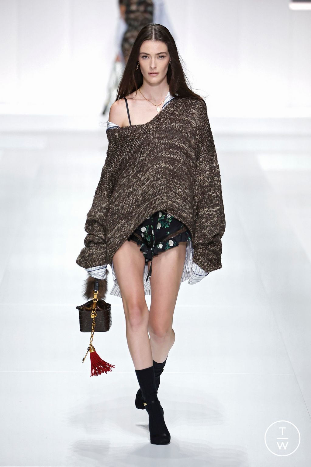 Fashion Week Milan Spring/Summer 2026 look 49 from the Dolce & Gabbana collection womenswear