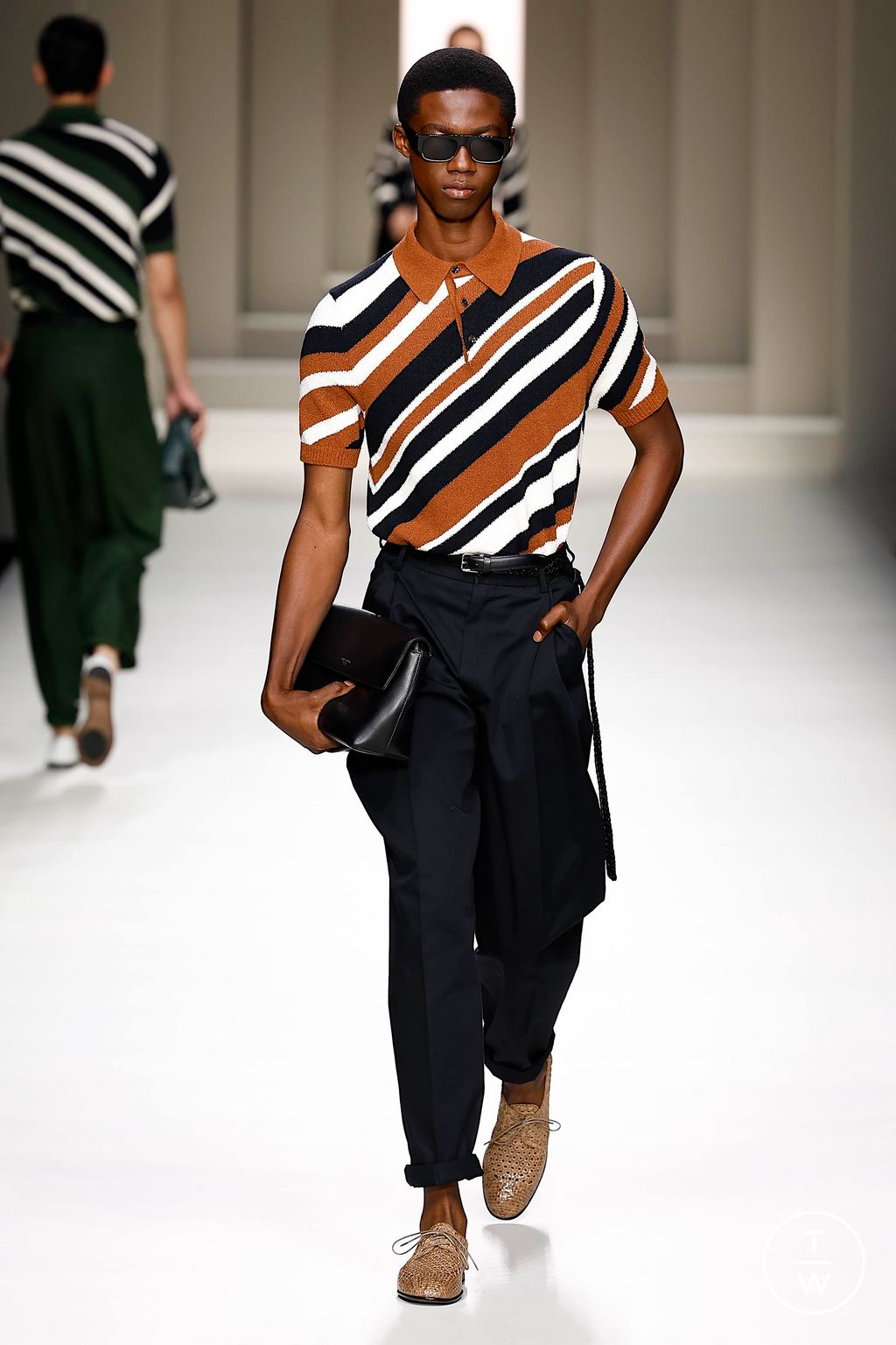 Fashion Week Milan Spring-Summer 2025 look 23 de la collection Dolce & Gabbana menswear