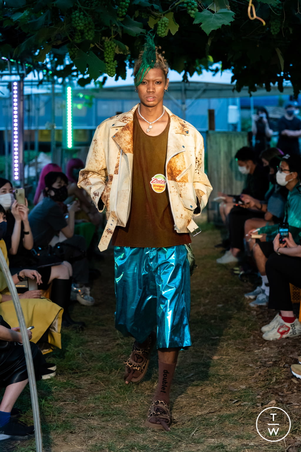 Fashion Week Paris Spring/Summer 2022 look 7 from the Doublet collection menswear