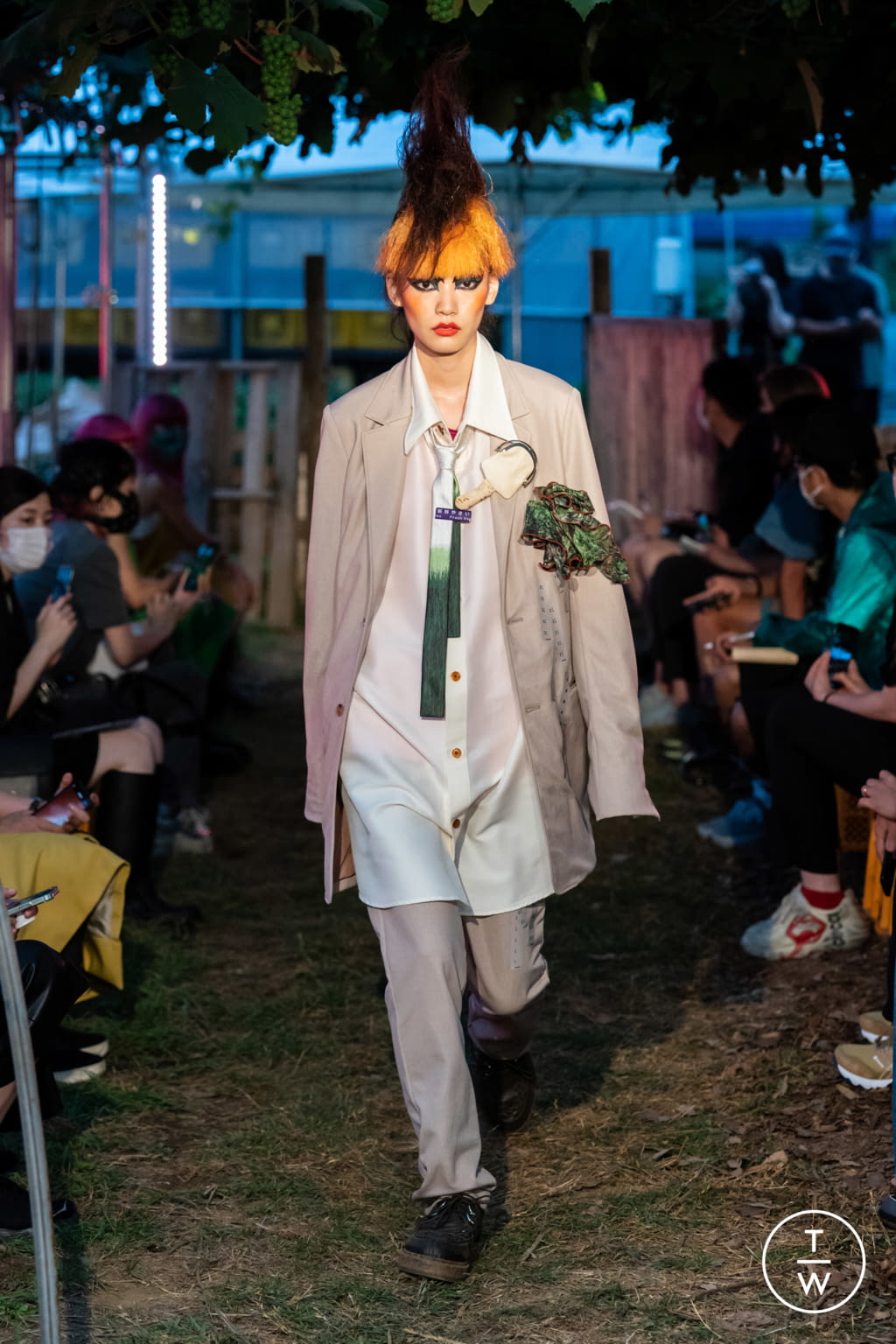 Fashion Week Paris Spring/Summer 2022 look 20 from the Doublet collection menswear