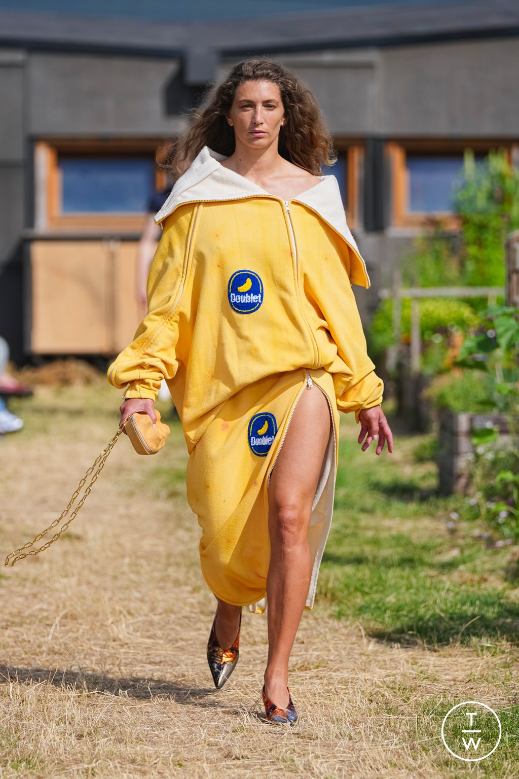 Fashion Week Paris Spring/Summer 2026 look 9 from the Doublet collection menswear