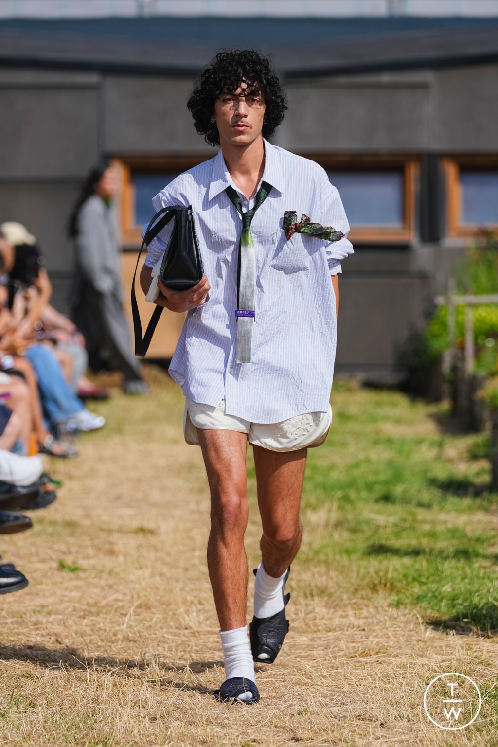 Fashion Week Paris Spring/Summer 2026 look 14 from the Doublet collection menswear