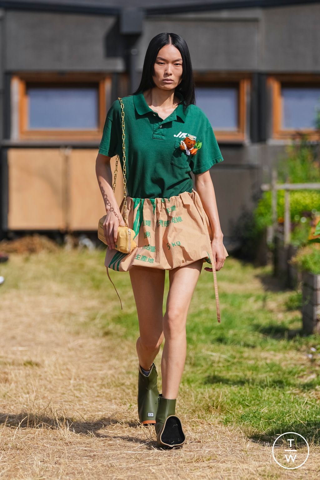 Fashion Week Paris Spring/Summer 2026 look 20 from the Doublet collection menswear