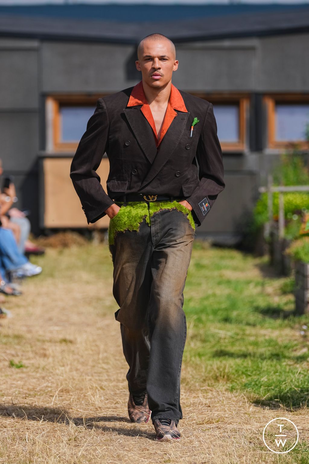 Fashion Week Paris Spring/Summer 2026 look 23 from the Doublet collection menswear