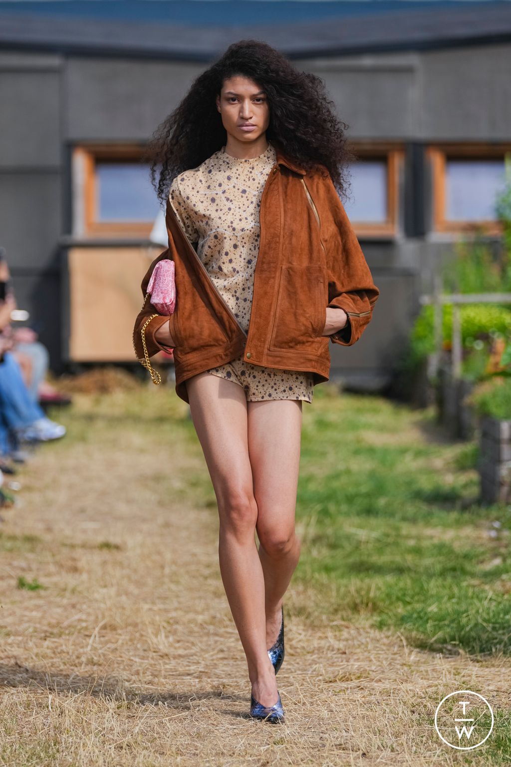 Fashion Week Paris Spring/Summer 2026 look 25 de la collection Doublet menswear