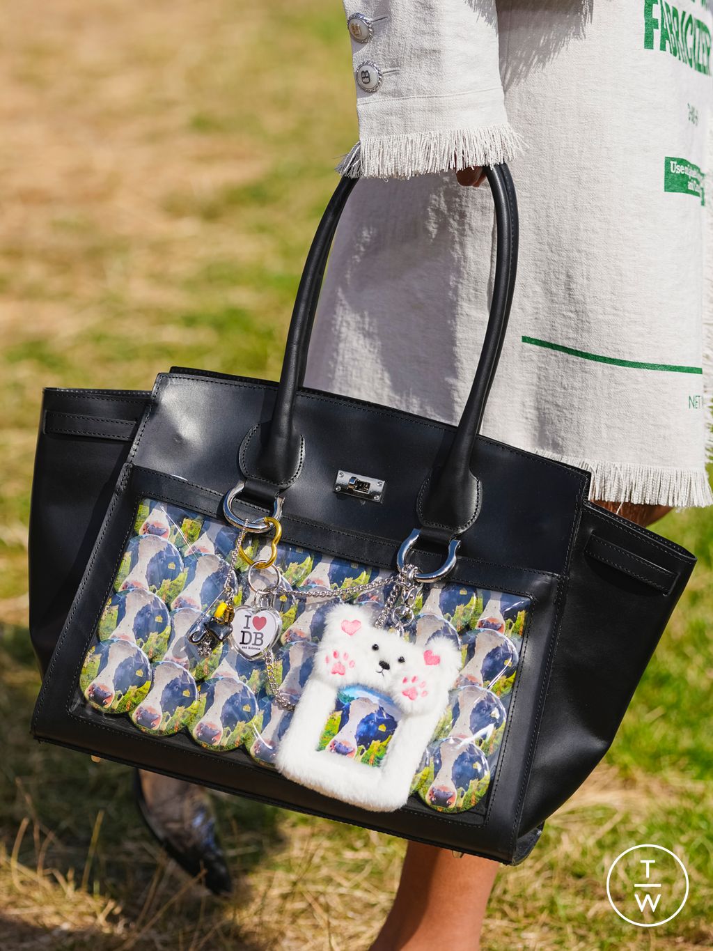 Fashion Week Paris Spring/Summer 2026 look 10 from the Doublet collection menswear accessories