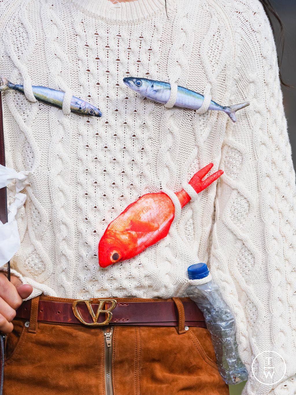 Fashion Week Paris Spring/Summer 2026 look 29 from the Doublet collection 男装配饰