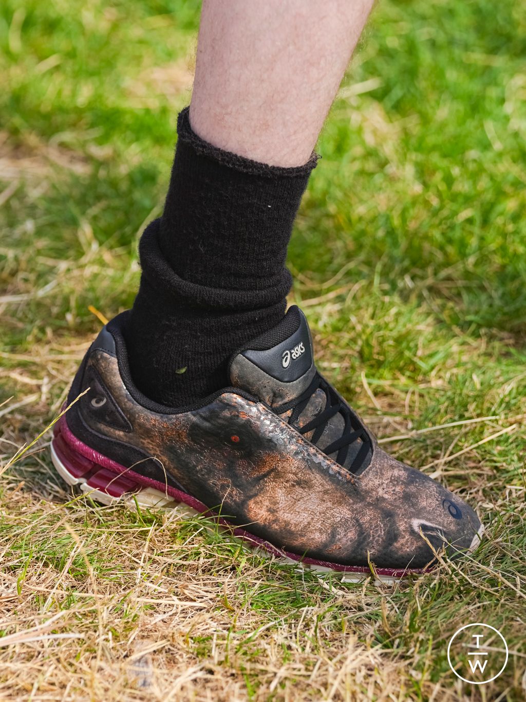 Fashion Week Paris Spring/Summer 2026 look 35 from the Doublet collection menswear accessories