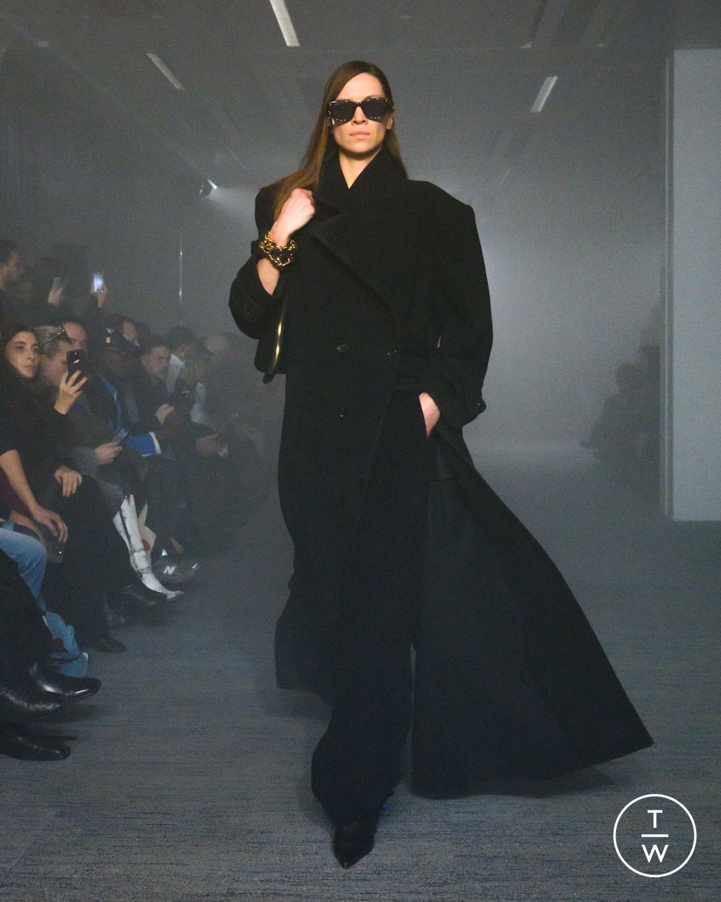 Fashion Week Paris Fall/Winter 2026 look 1 from the Doublet collection menswear