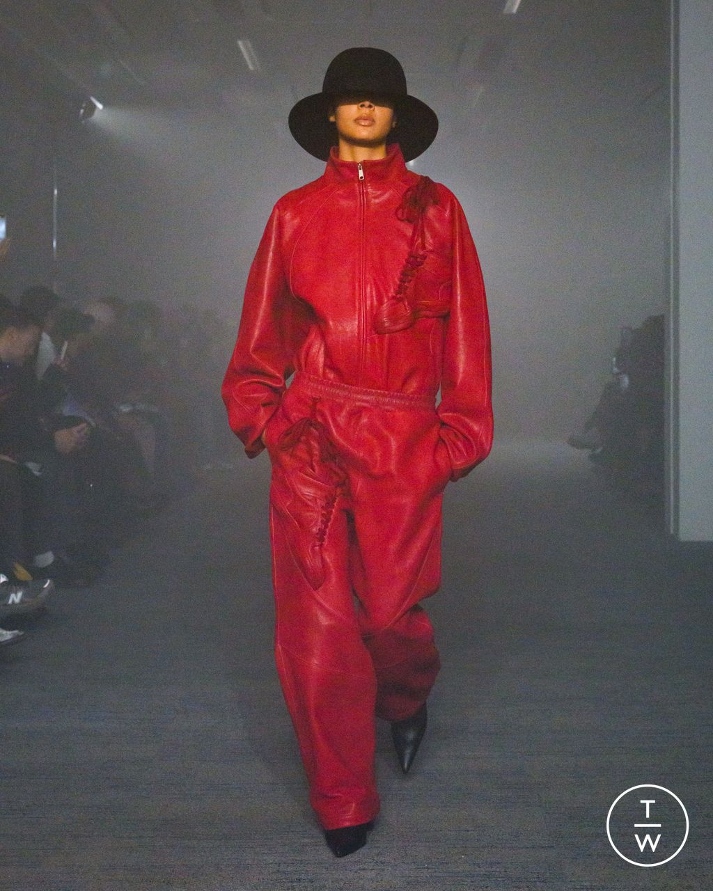 Fashion Week Paris Fall/Winter 2026 look 6 from the Doublet collection menswear