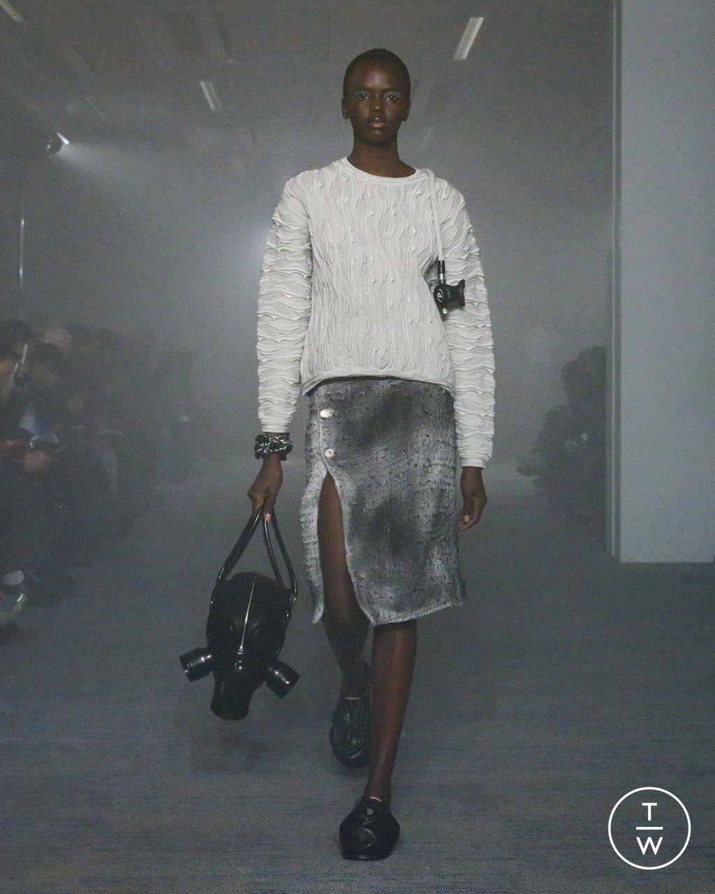 Fashion Week Paris Fall/Winter 2026 look 9 from the Doublet collection menswear