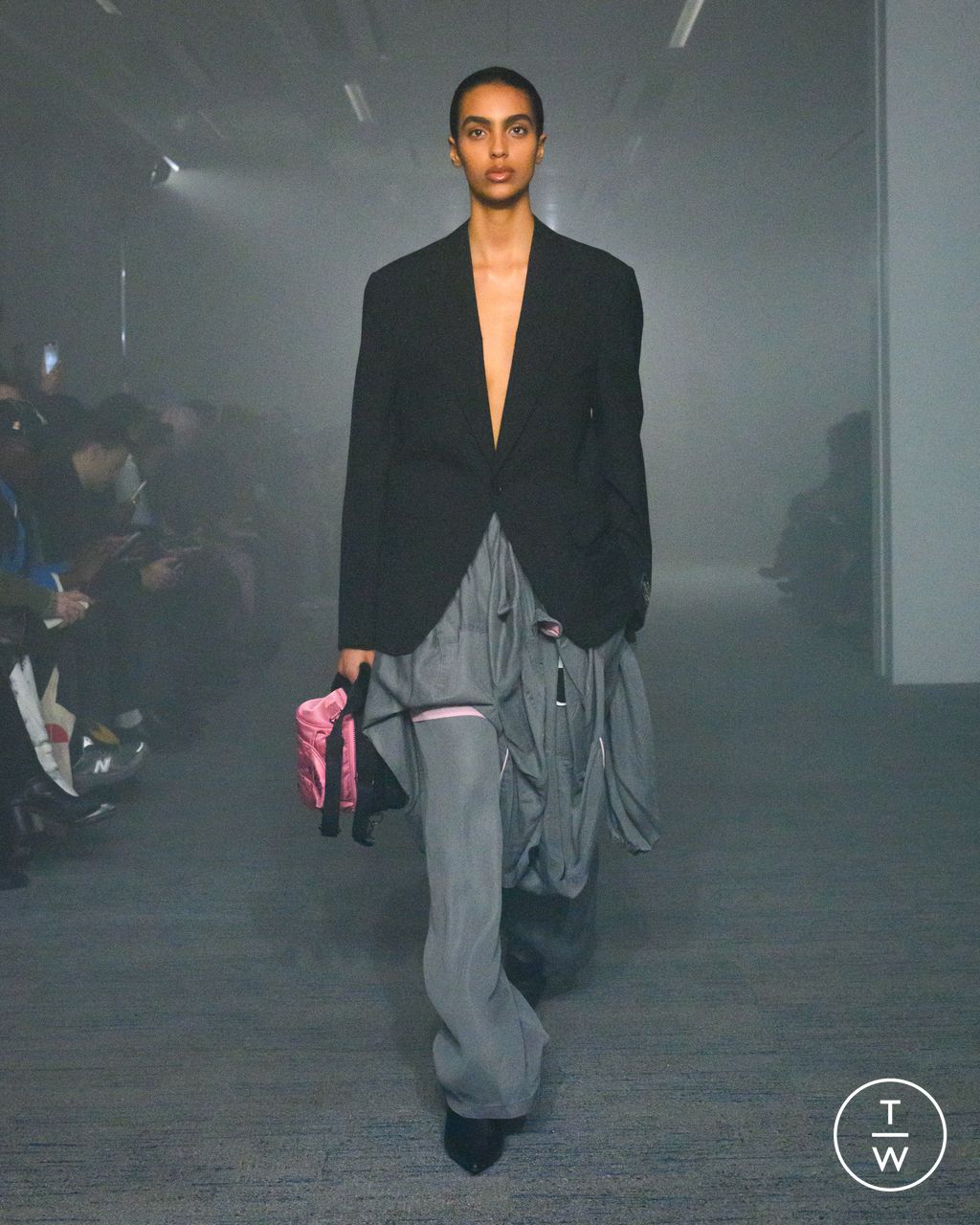 Fashion Week Paris Fall/Winter 2026 look 12 from the Doublet collection menswear