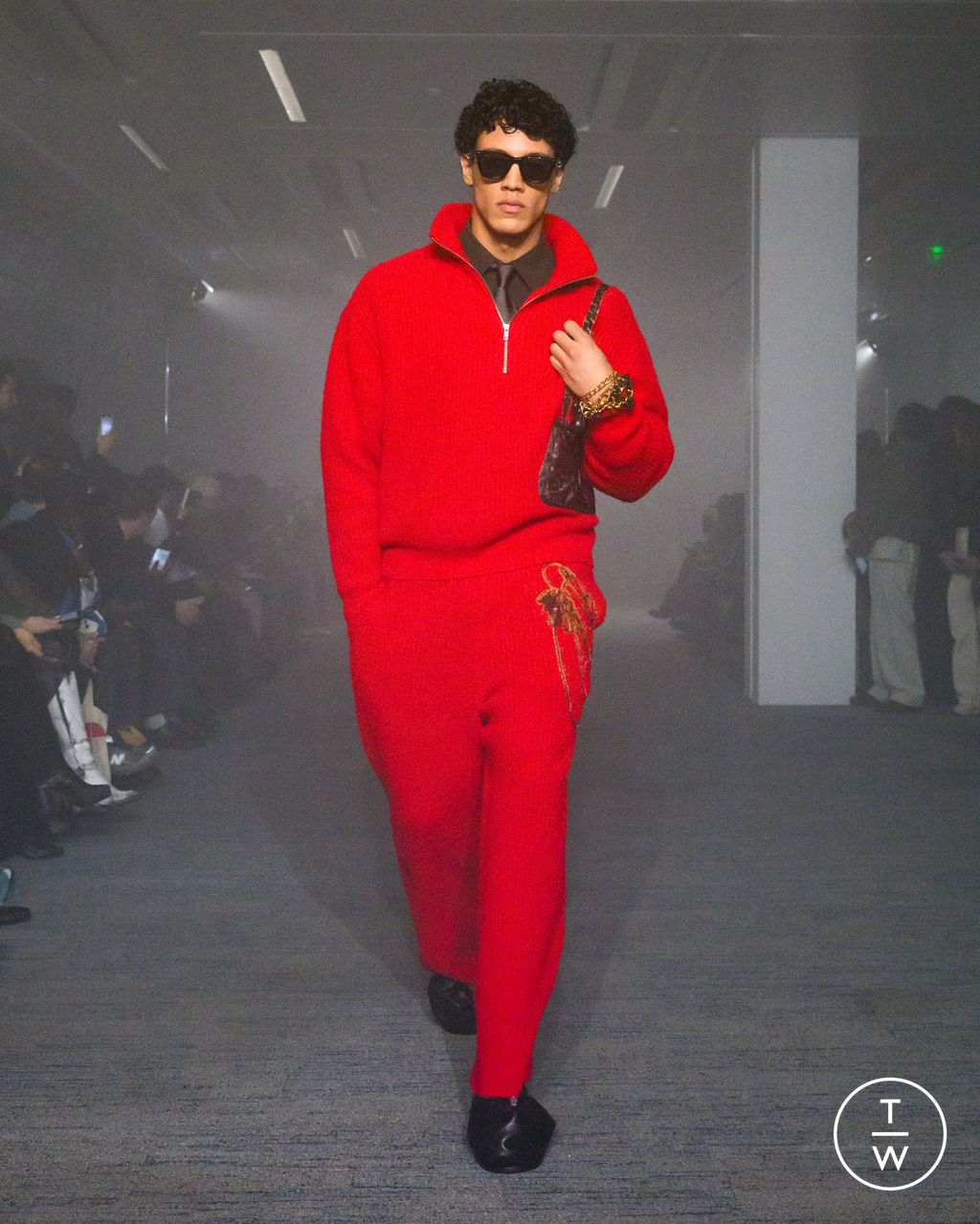 Fashion Week Paris Fall/Winter 2026 look 20 from the Doublet collection menswear