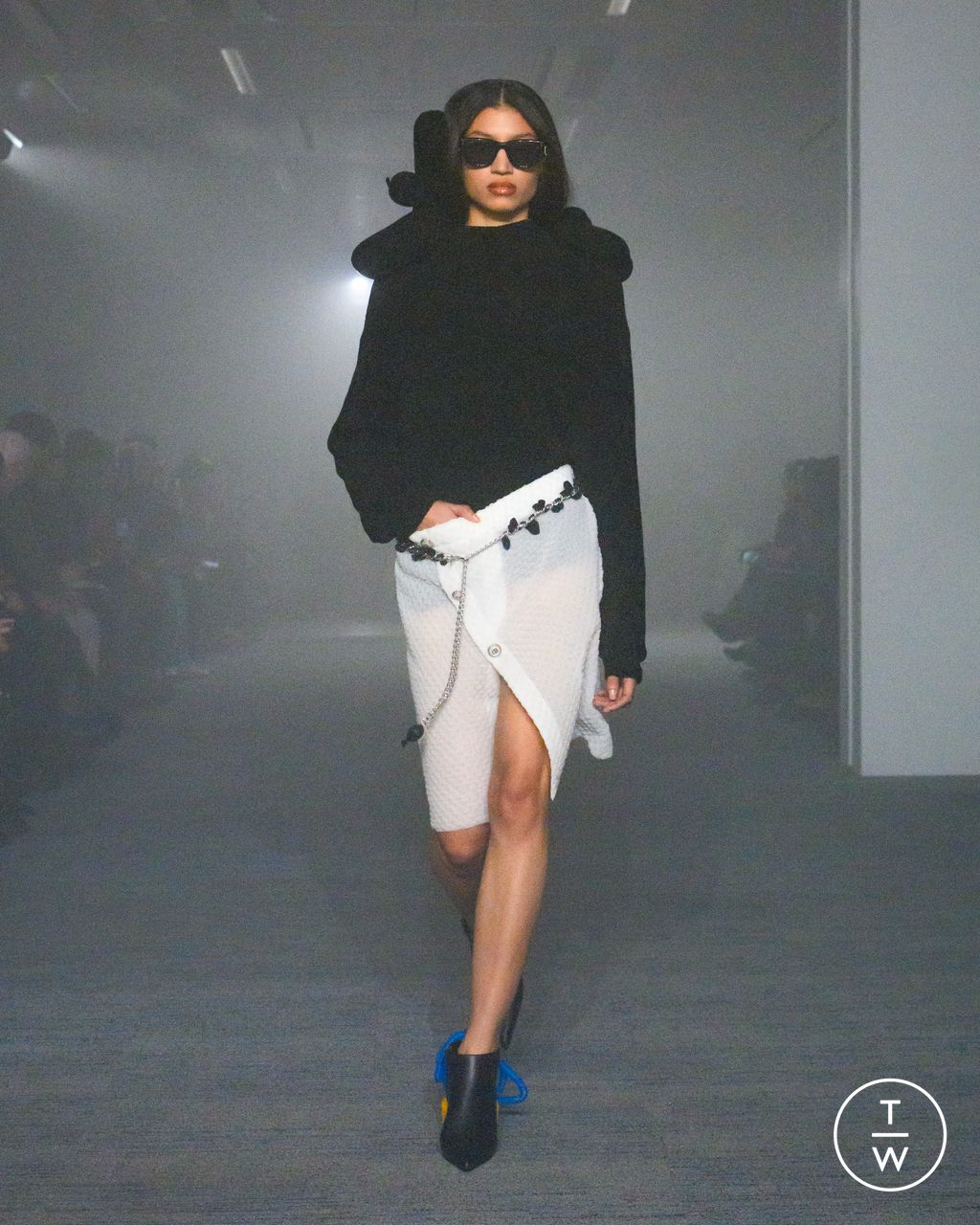 Fashion Week Paris Fall/Winter 2026 look 24 from the Doublet collection menswear