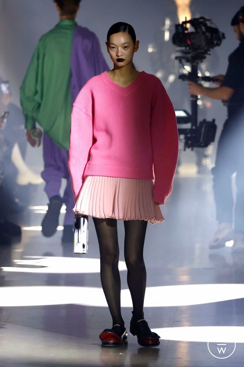 Fashion Week Paris Fall/Winter 2025 look 4 from the Doublet collection menswear