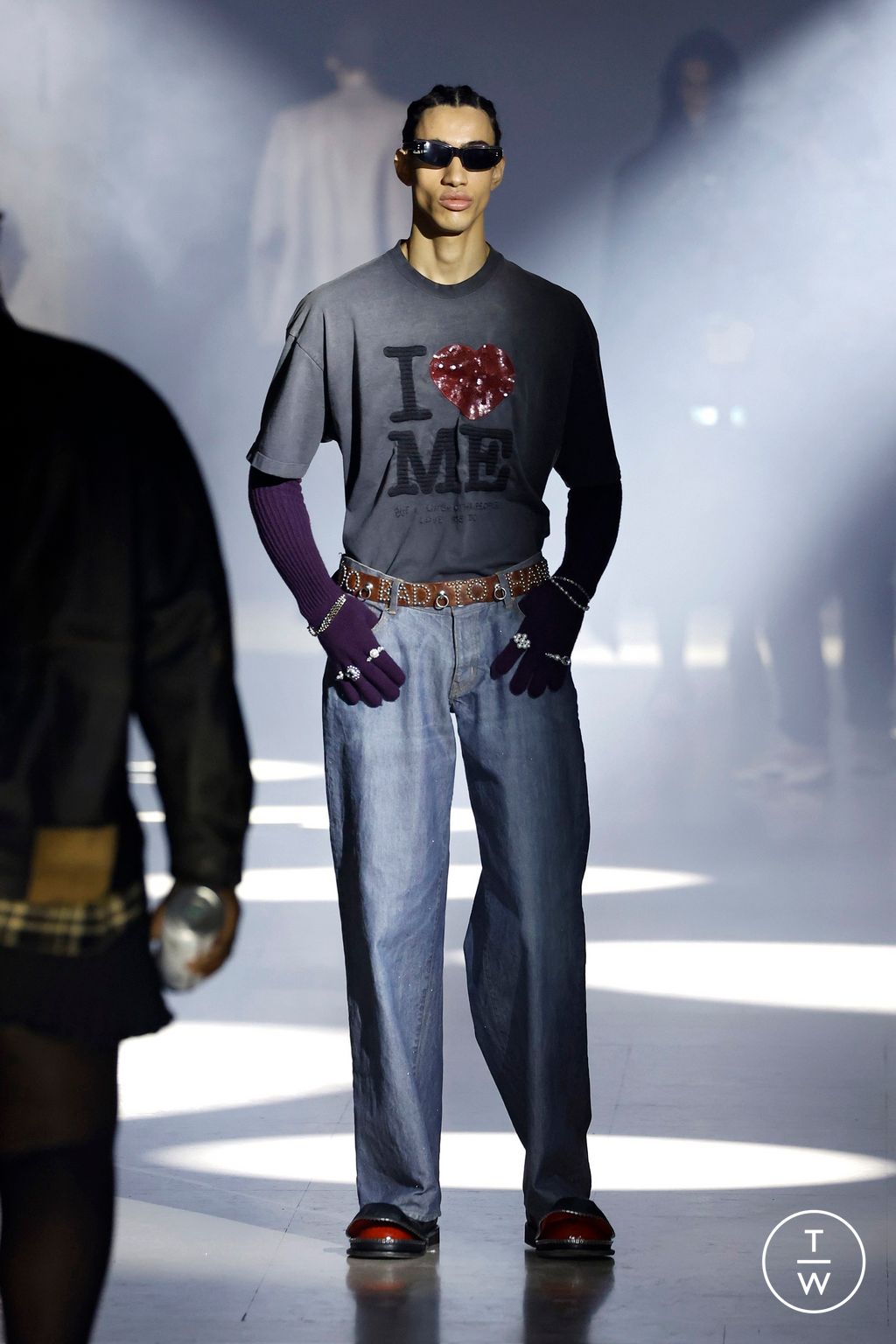 Fashion Week Paris Fall/Winter 2025 look 22 from the Doublet collection menswear