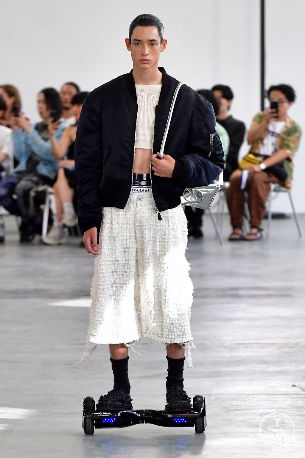 Fashion Week Paris Spring/Summer 2024 look 8 from the Doublet collection menswear