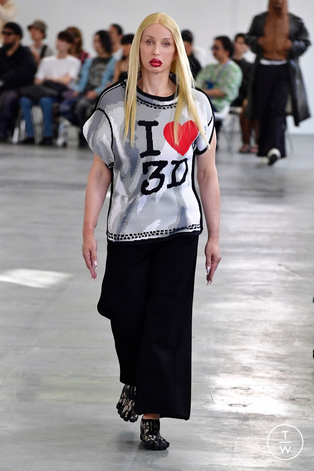 Fashion Week Paris Spring/Summer 2024 look 14 from the Doublet collection 男装