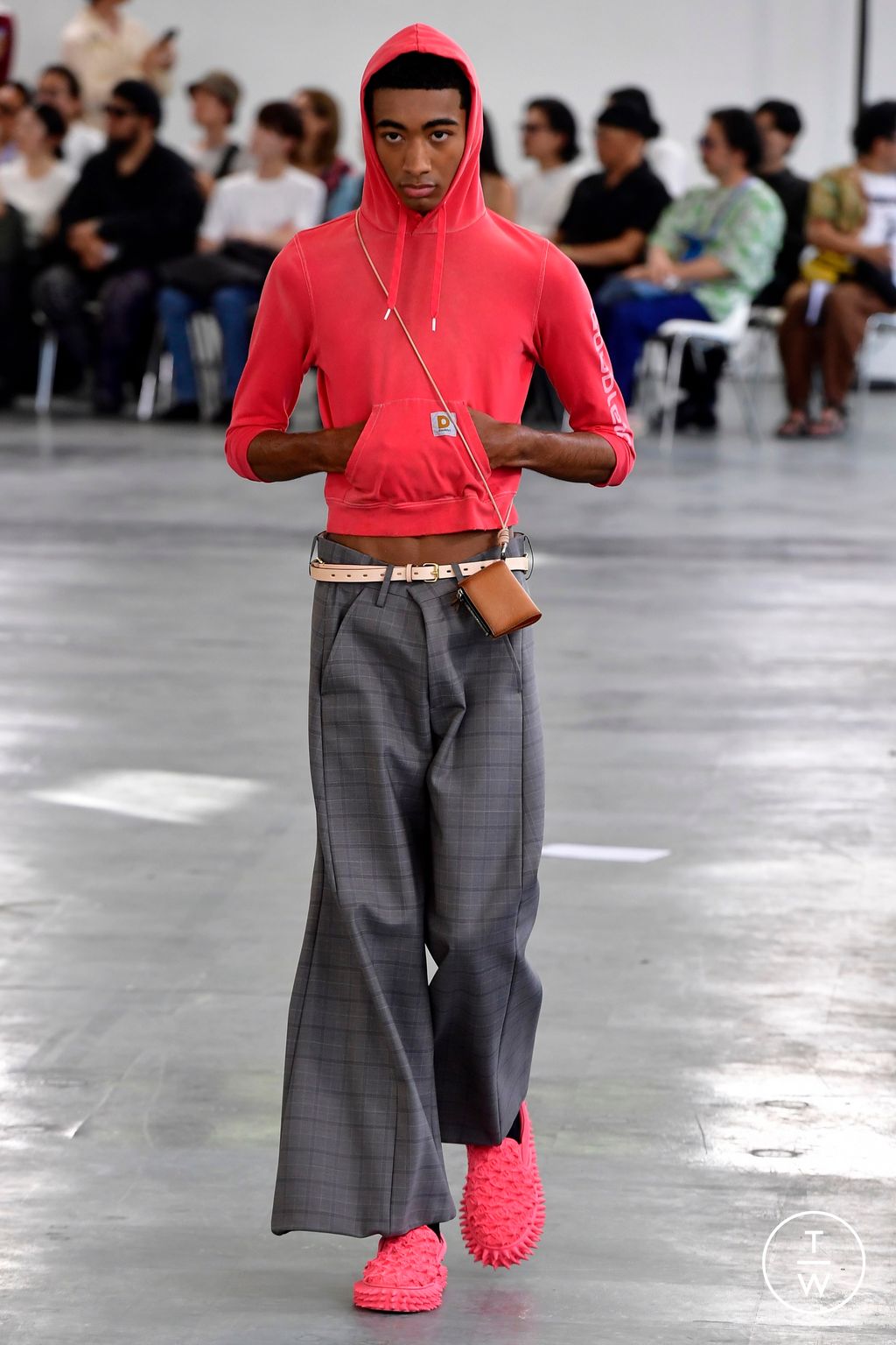 Fashion Week Paris Spring/Summer 2024 look 22 from the Doublet collection menswear