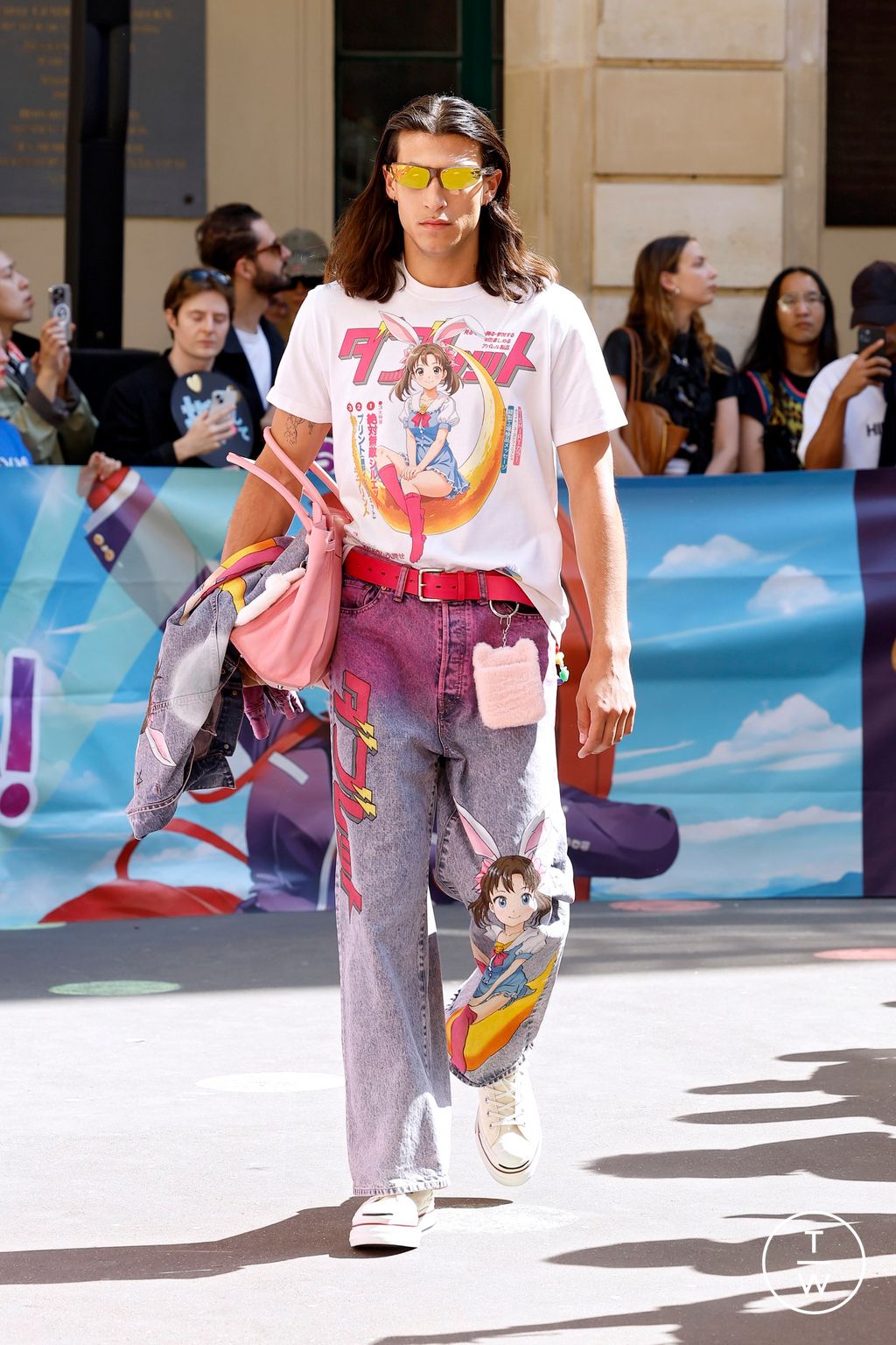Fashion Week Paris Spring-Summer 2025 look 12 from the Doublet collection 男装
