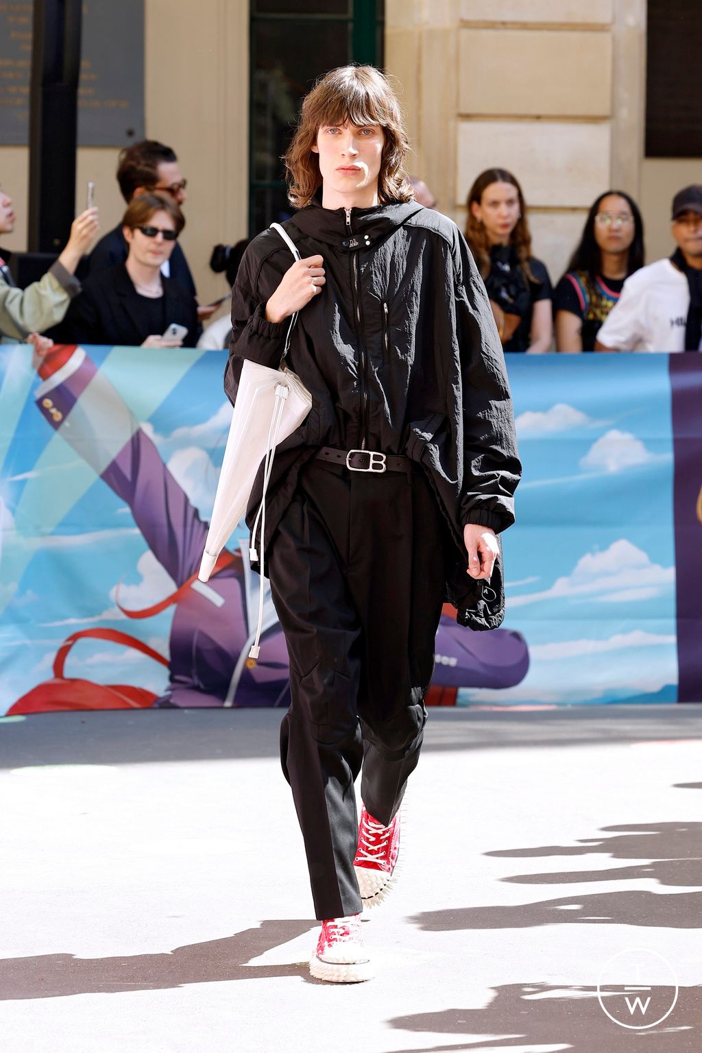 Fashion Week Paris Spring-Summer 2025 look 28 from the Doublet collection menswear