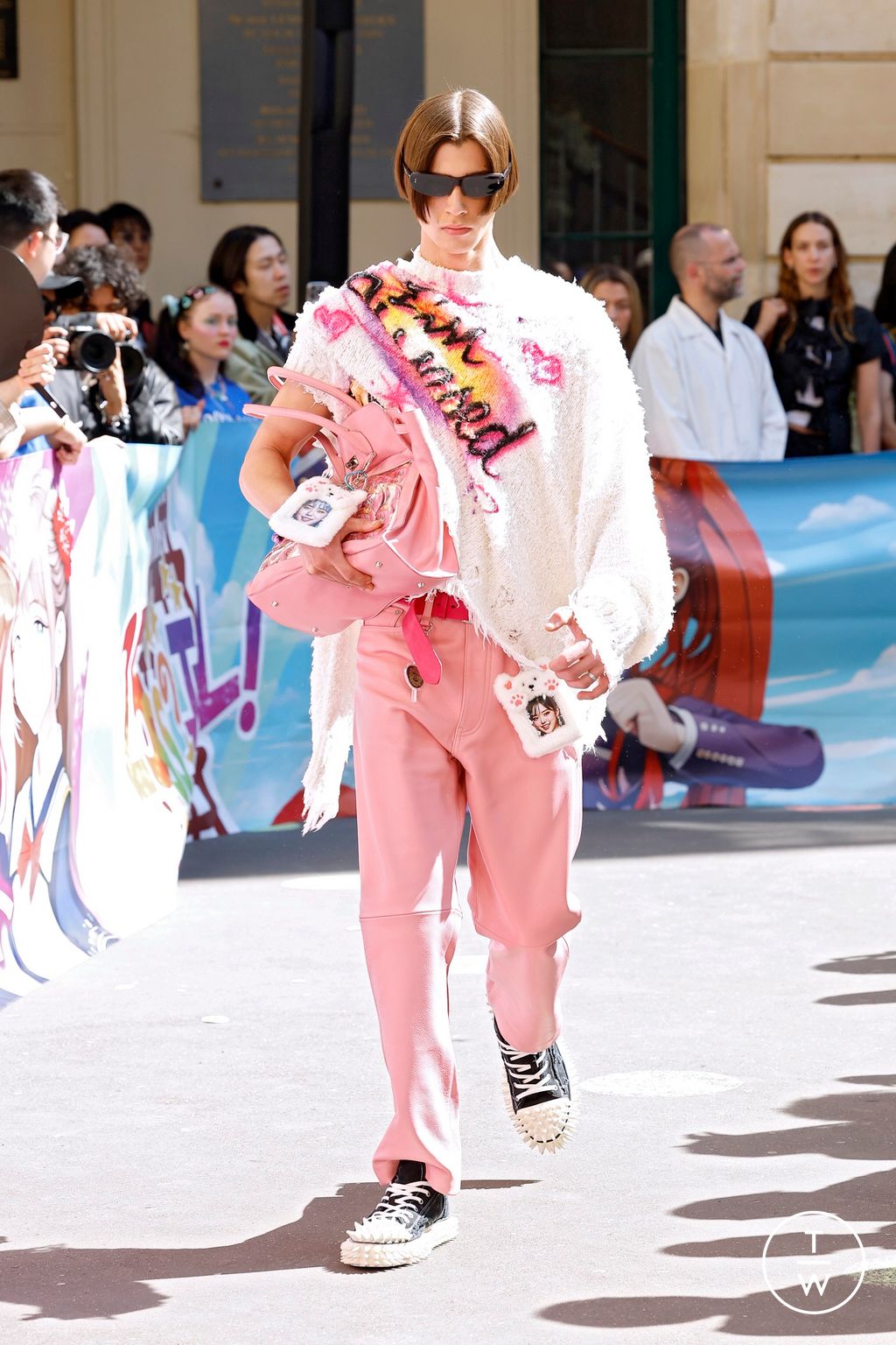 Fashion Week Paris Spring/Summer 2025 look 38 from the Doublet collection menswear