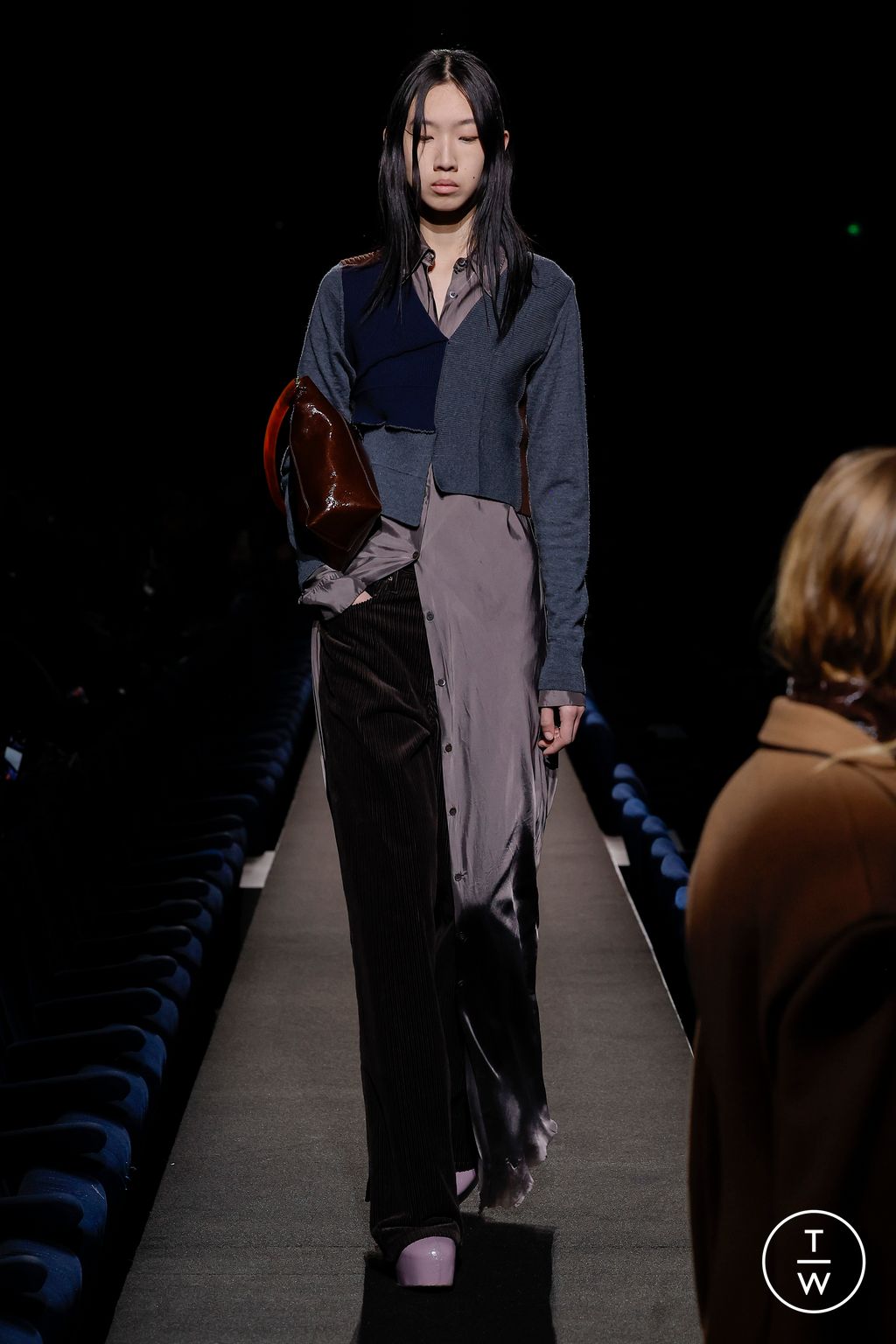 Fashion Week Paris Fall/Winter 2023 look 12 from the Dries Van Noten collection womenswear