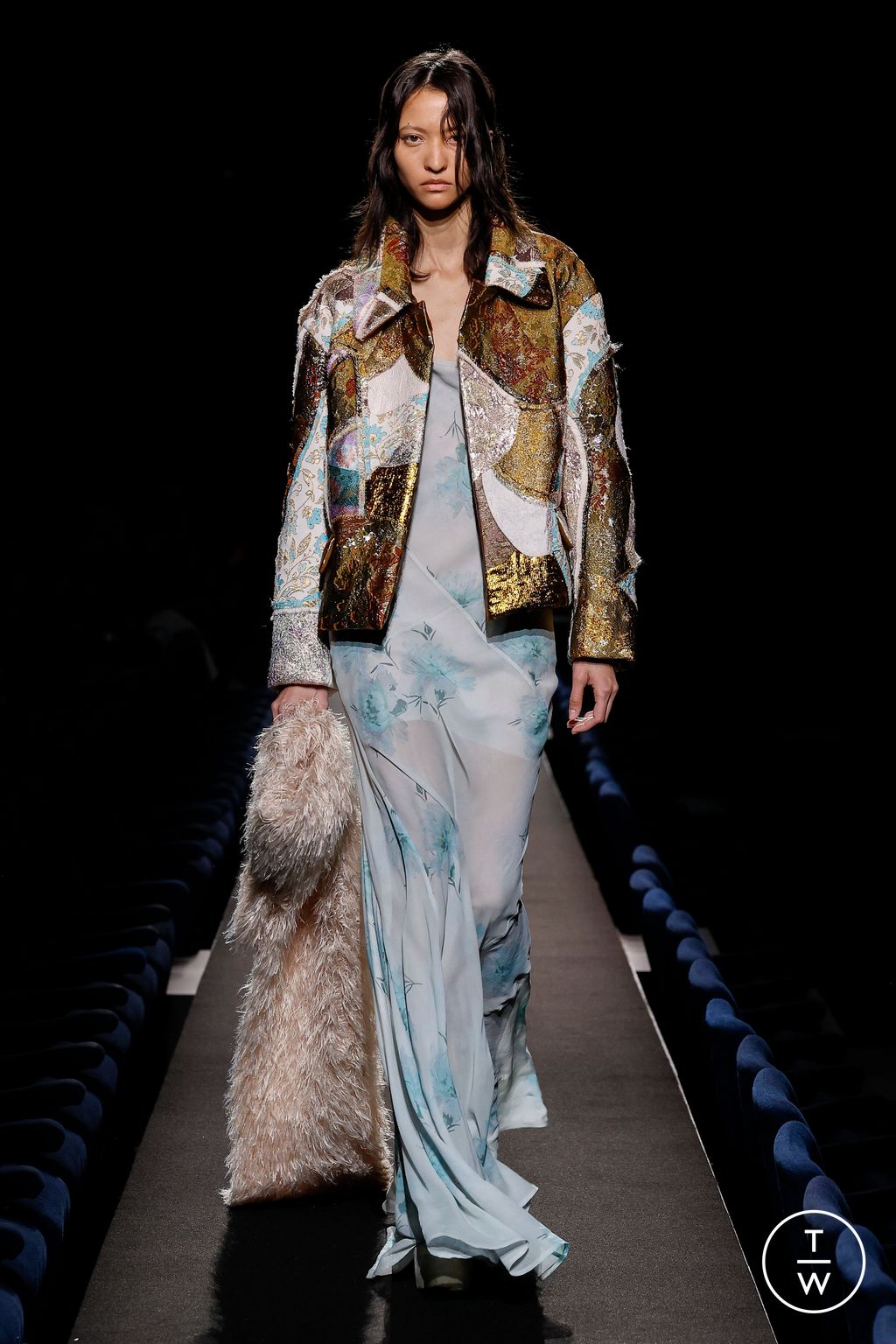 Fashion Week Paris Fall/Winter 2023 look 59 from the Dries Van Noten collection womenswear
