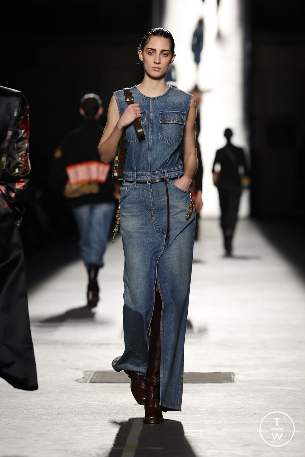 Fashion Week Paris Fall/Winter 2026 look 55 from the Dries Van Noten collection womenswear