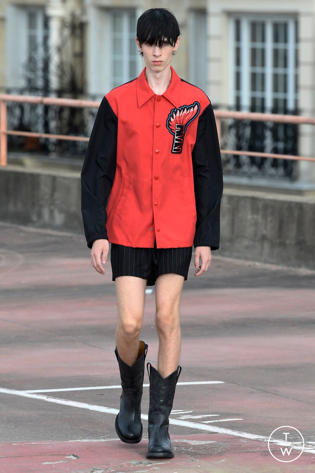 Fashion Week Paris Spring/Summer 2023 look 15 from the Dries Van Noten collection 男装