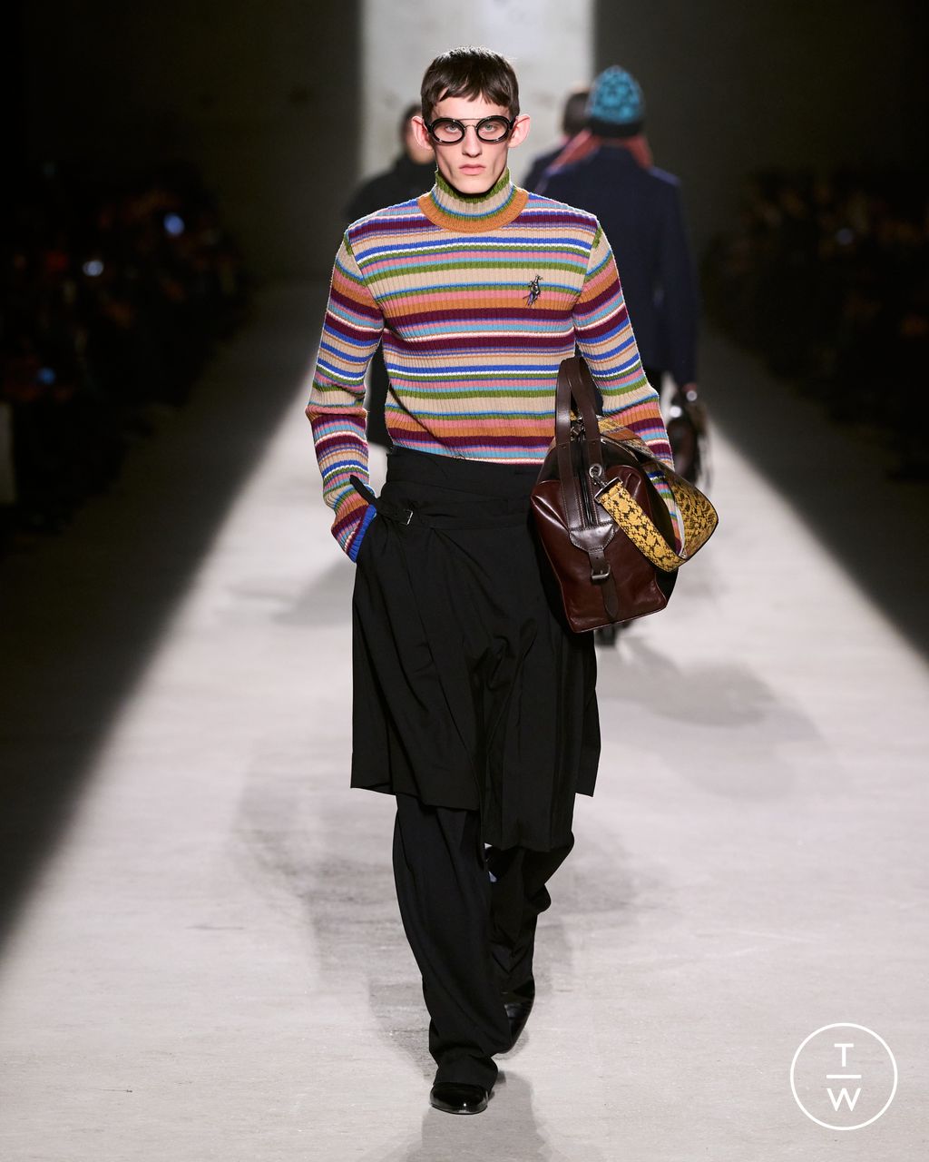 Fashion Week Paris Fall/Winter 2026 look 3 from the Dries Van Noten collection menswear