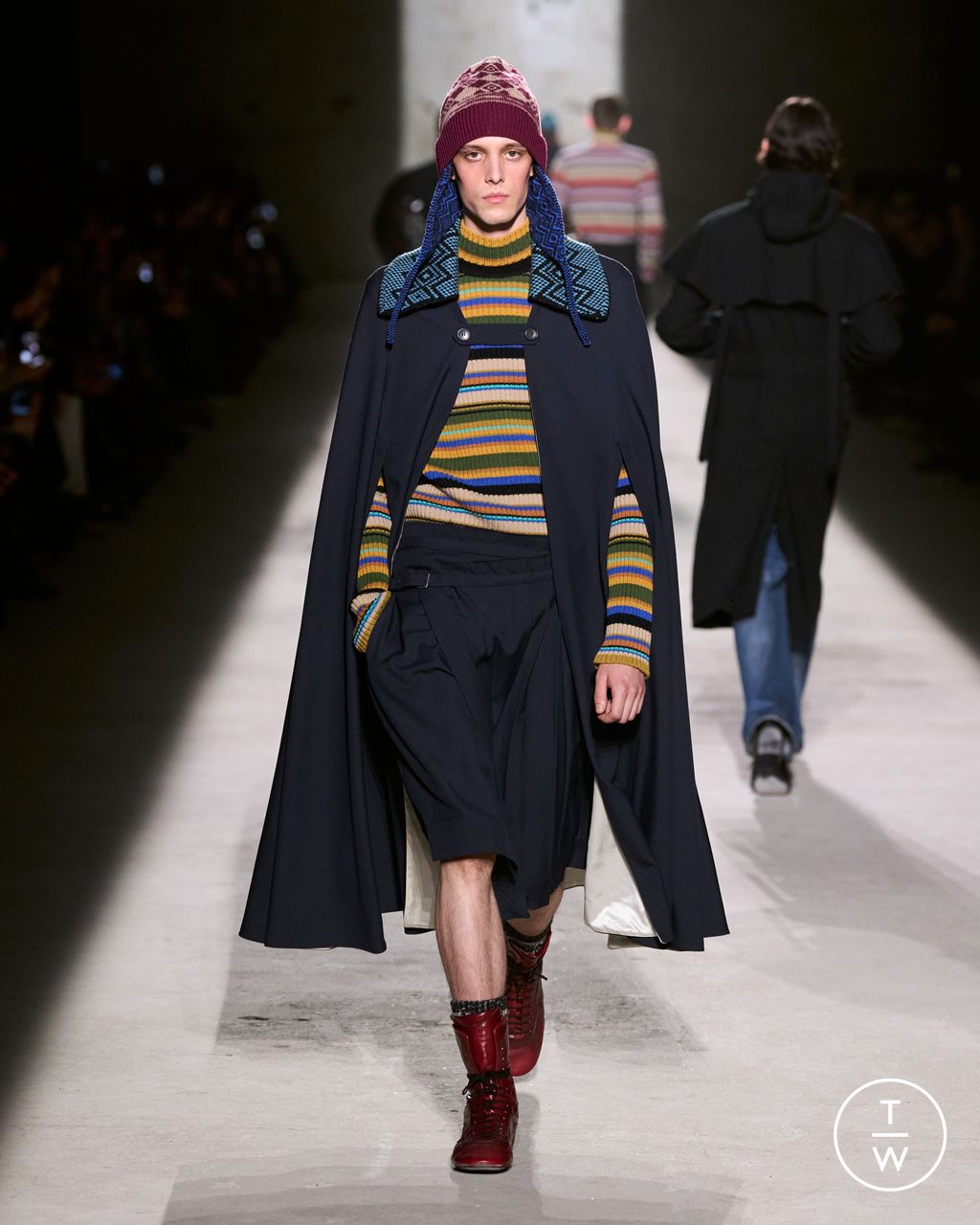 Fashion Week Paris Fall/Winter 2026 look 5 from the Dries Van Noten collection 男装