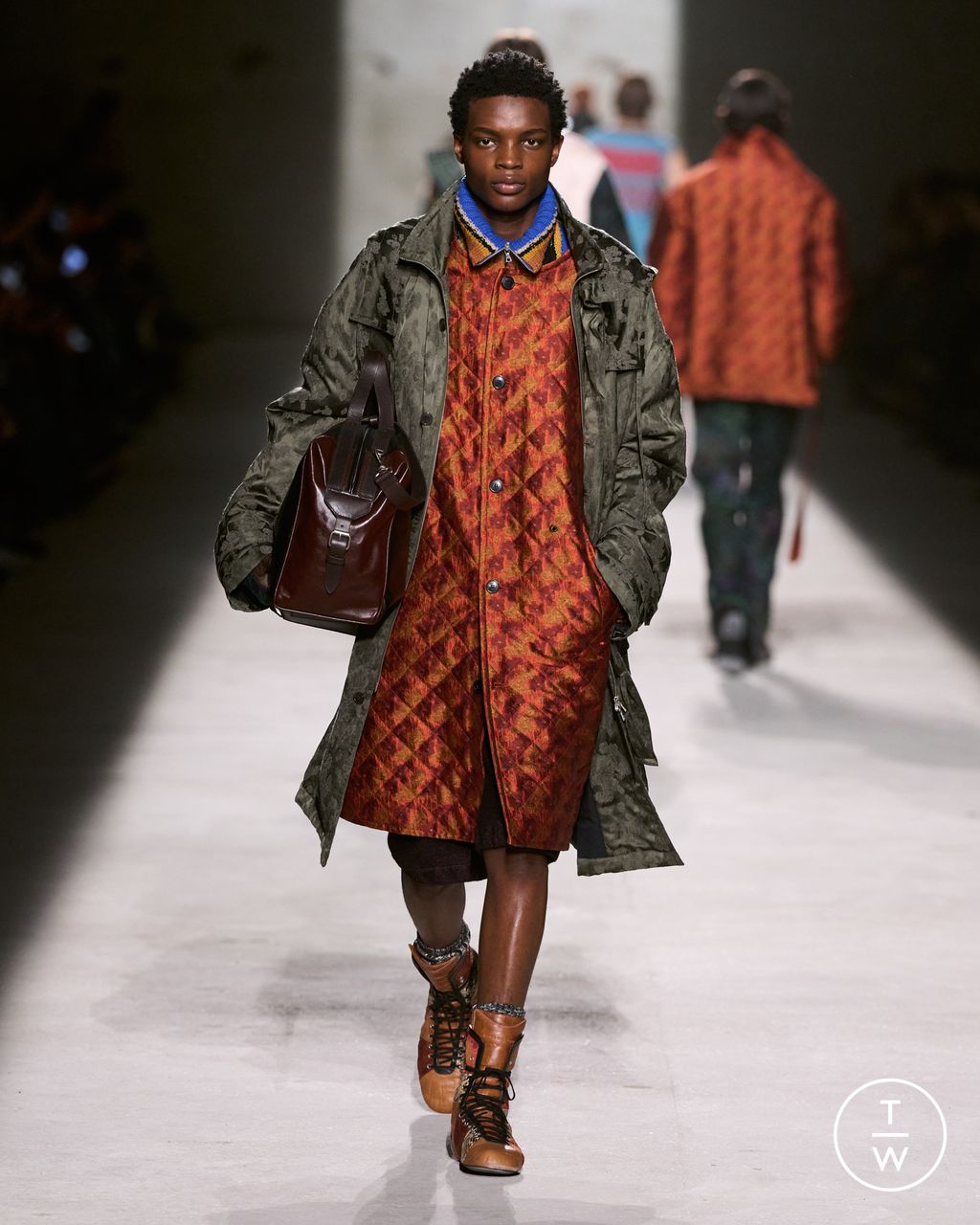 Fashion Week Paris Fall/Winter 2026 look 46 from the Dries Van Noten collection 男装
