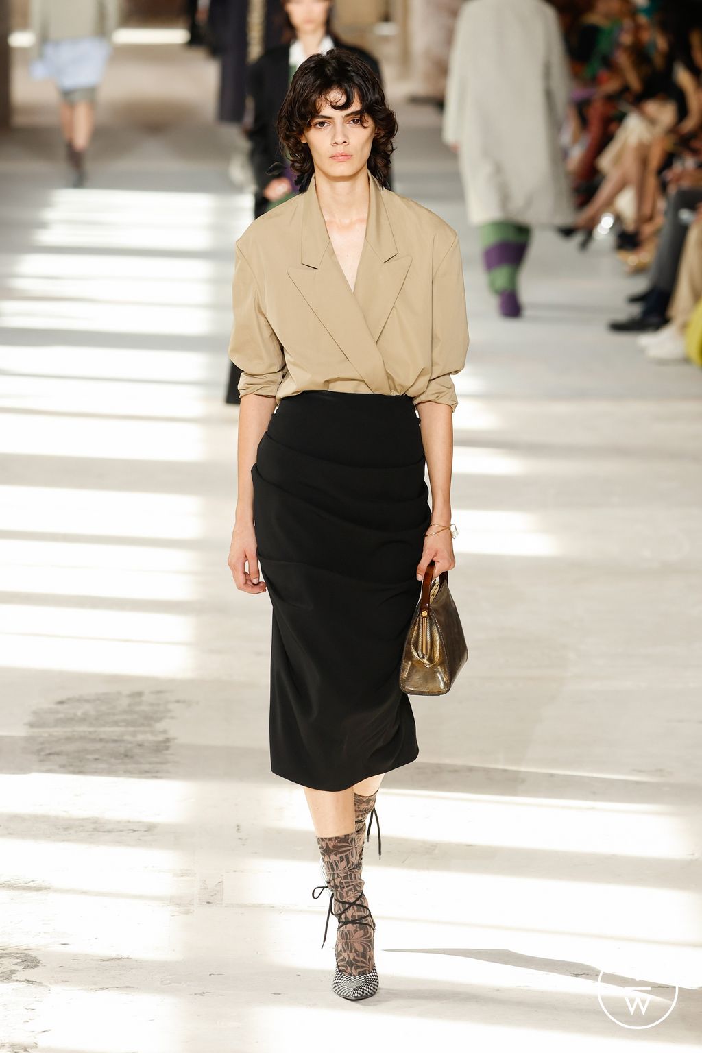 Fashion Week Paris Spring/Summer 2024 look 58 from the Dries Van Noten collection 女装