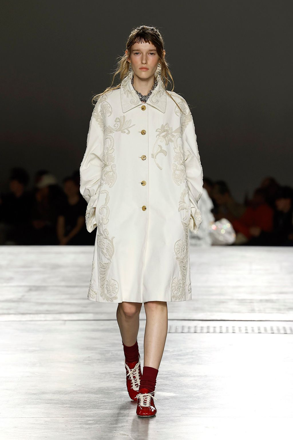 Fashion Week Paris Spring/Summer 2026 look 1 from the Dries Van Noten collection womenswear