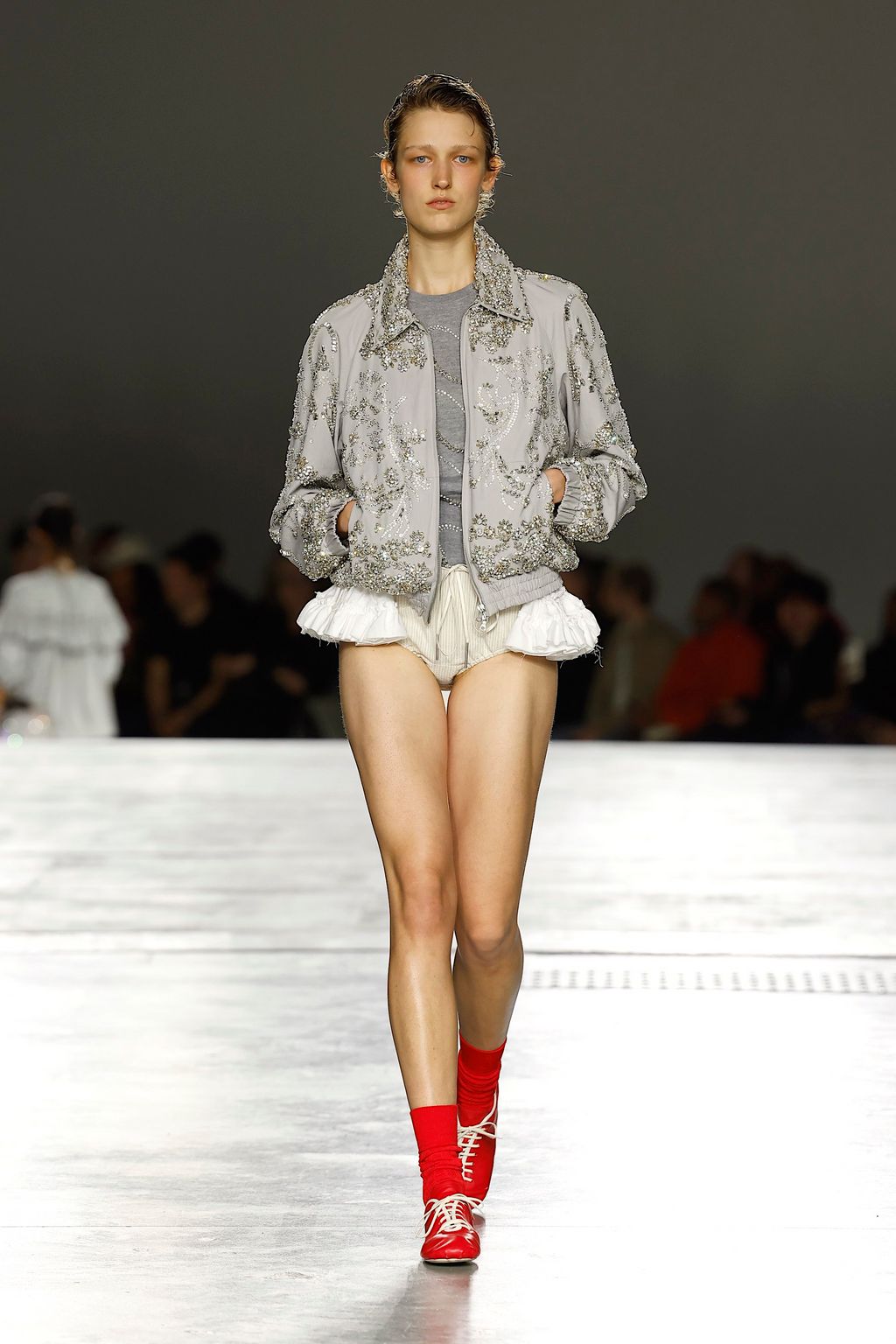 Fashion Week Paris Spring/Summer 2026 look 5 from the Dries Van Noten collection 女装