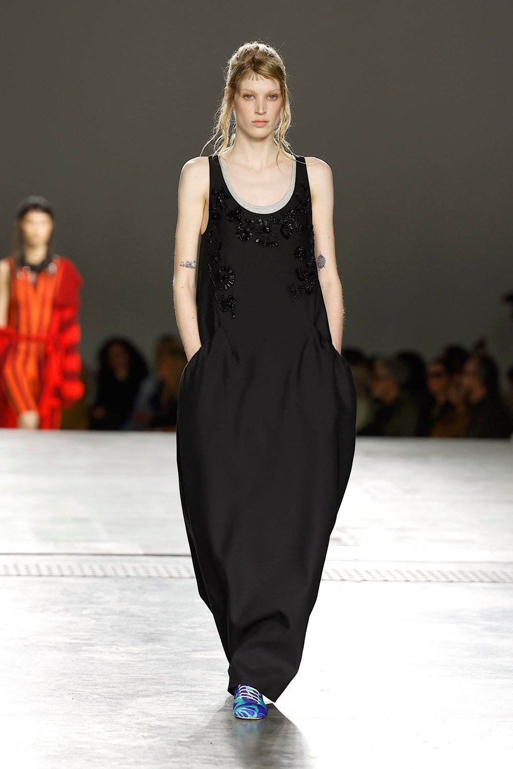 Fashion Week Paris Spring/Summer 2026 look 40 from the Dries Van Noten collection 女装